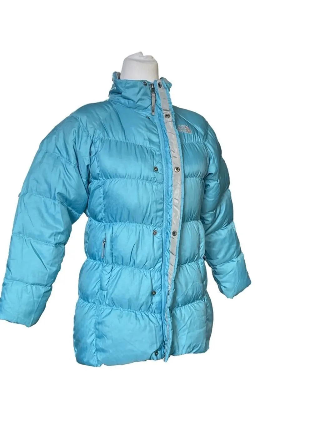 Listing Image Blurred Background