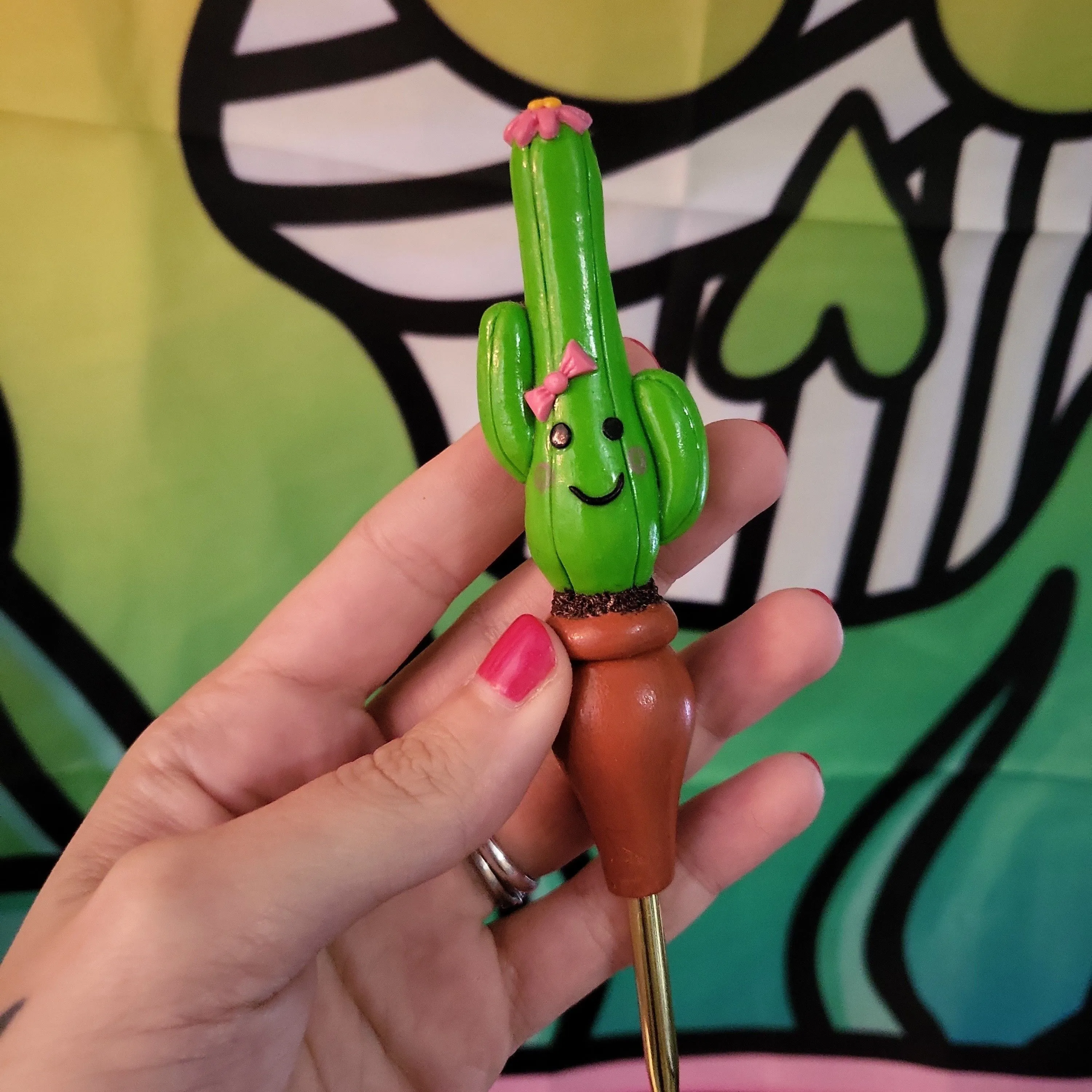 Product image for Size H crochet Hook- 5mm Cactus Hook 