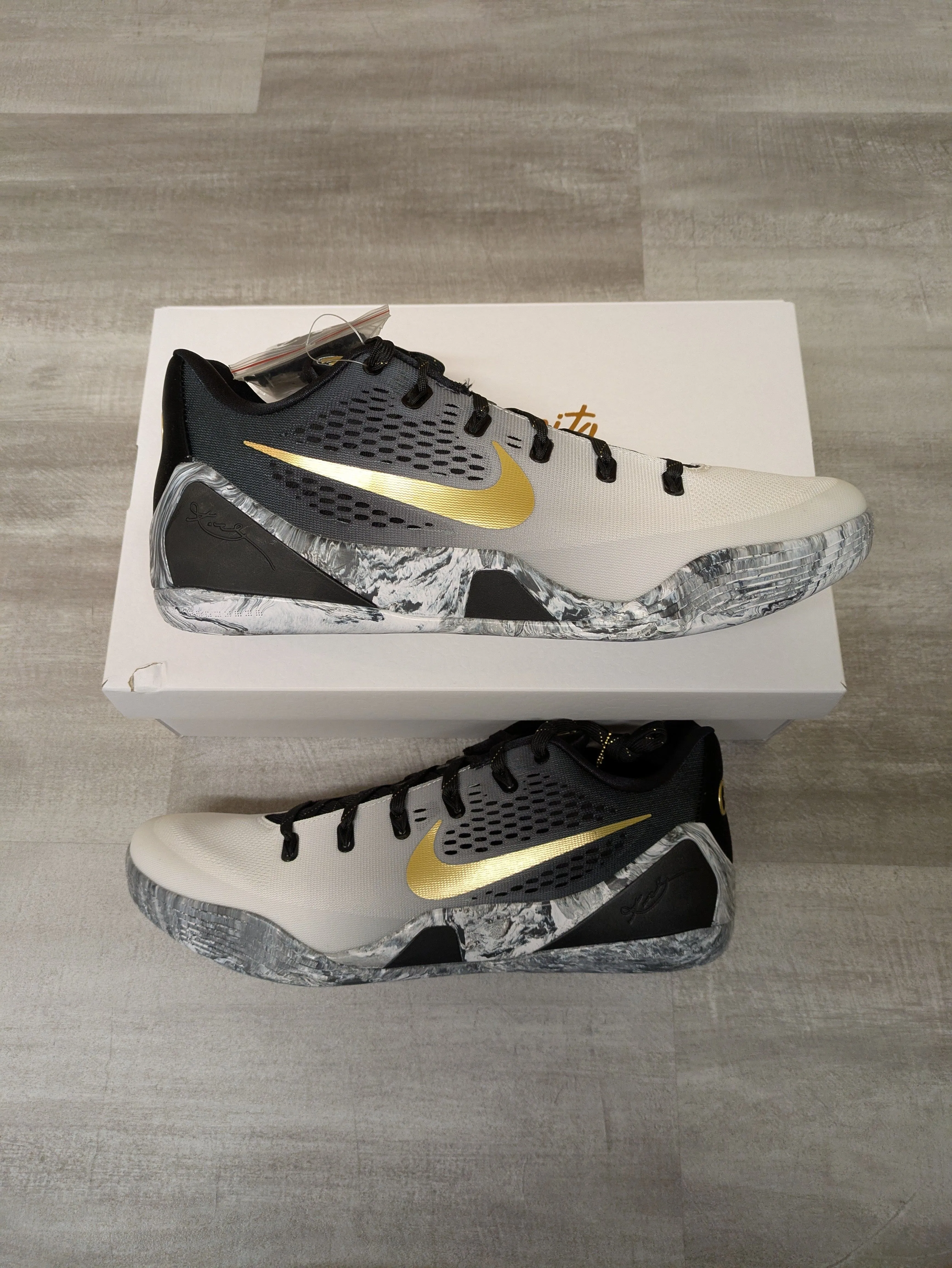 Product image for Kobe 9 mambacita size 15M