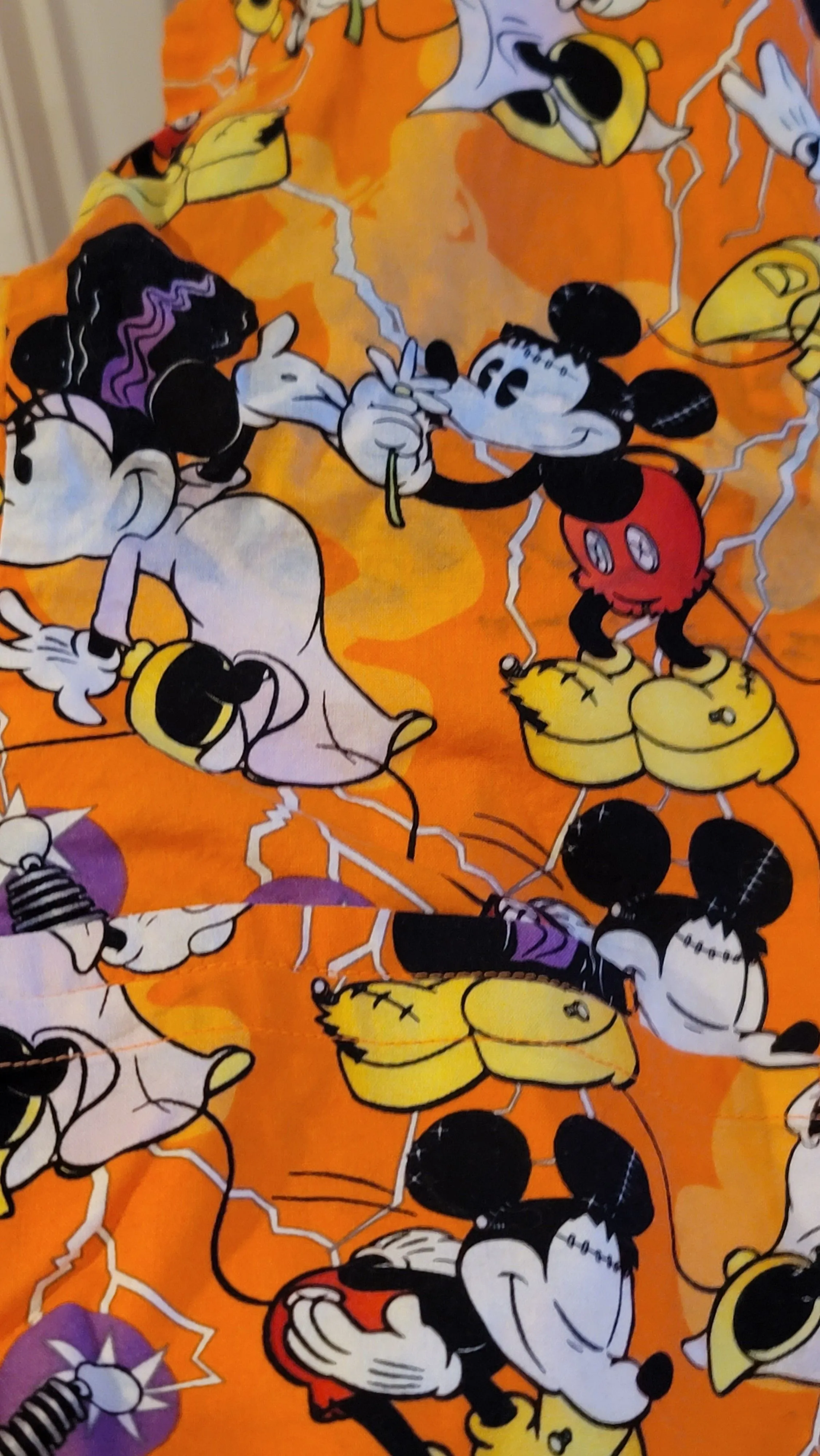 Listing Image Blurred Background