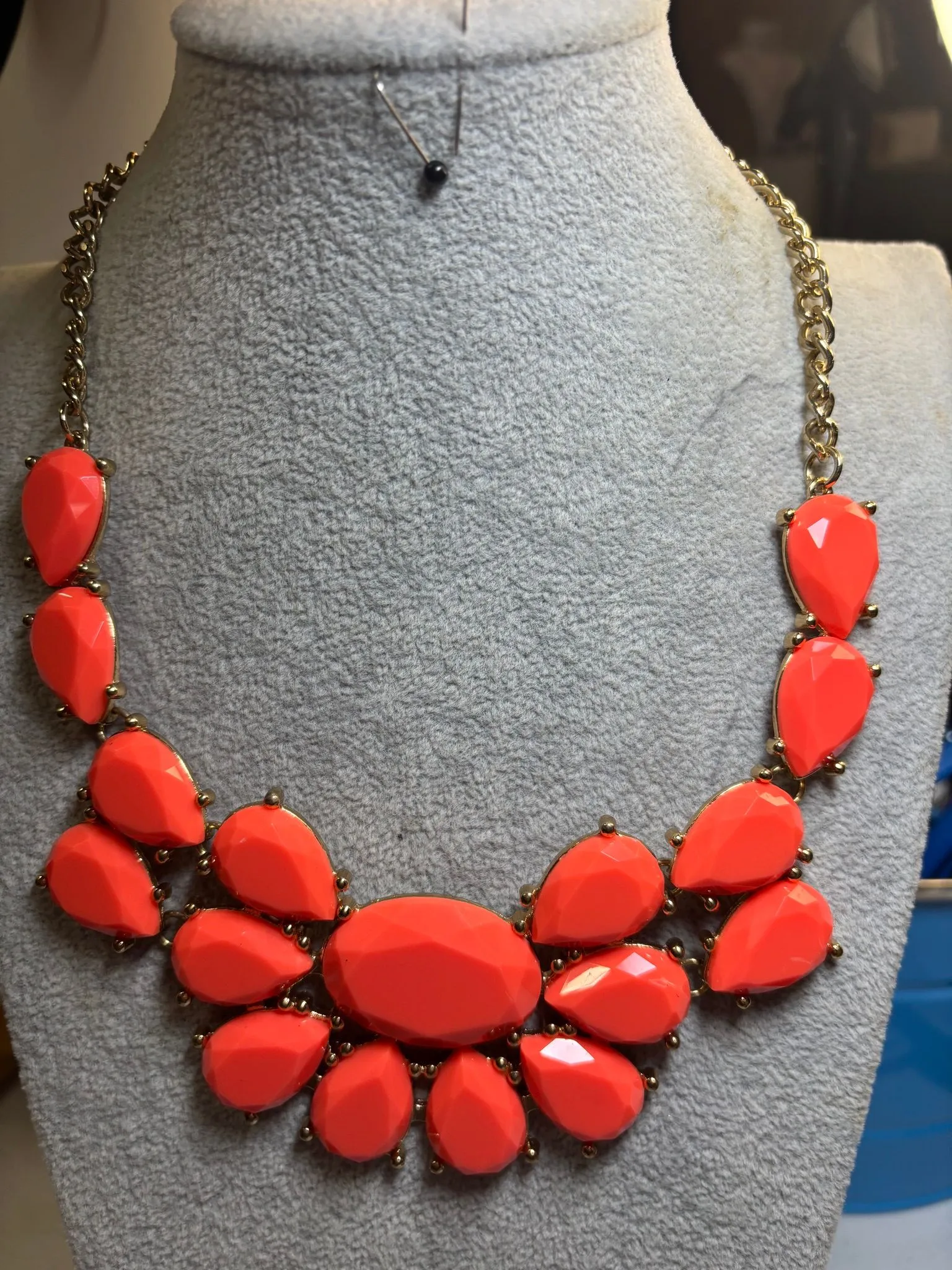 c8e4b9c9-0f43-4df6-96ea-b890dbf383ed