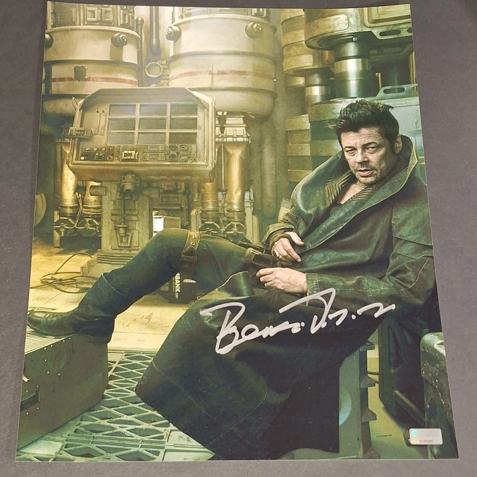 Product image for 🔥 Benicio Del Toro autographed 11x14 Celebrity Authentics COA 🔥
