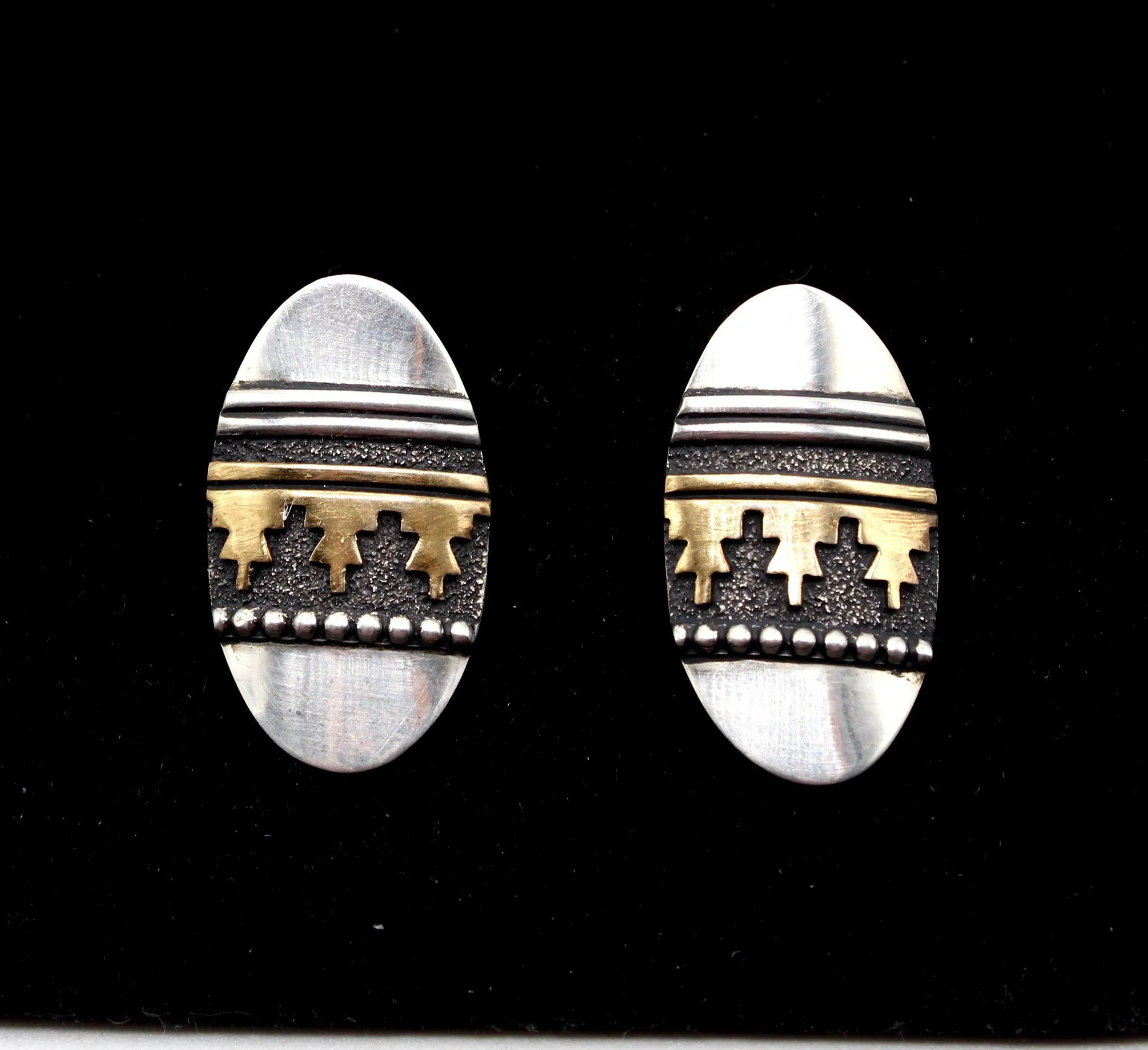 Product image for Tommy Singer Navajo overlay sterling silver brass pierced stud earrings 8.72g