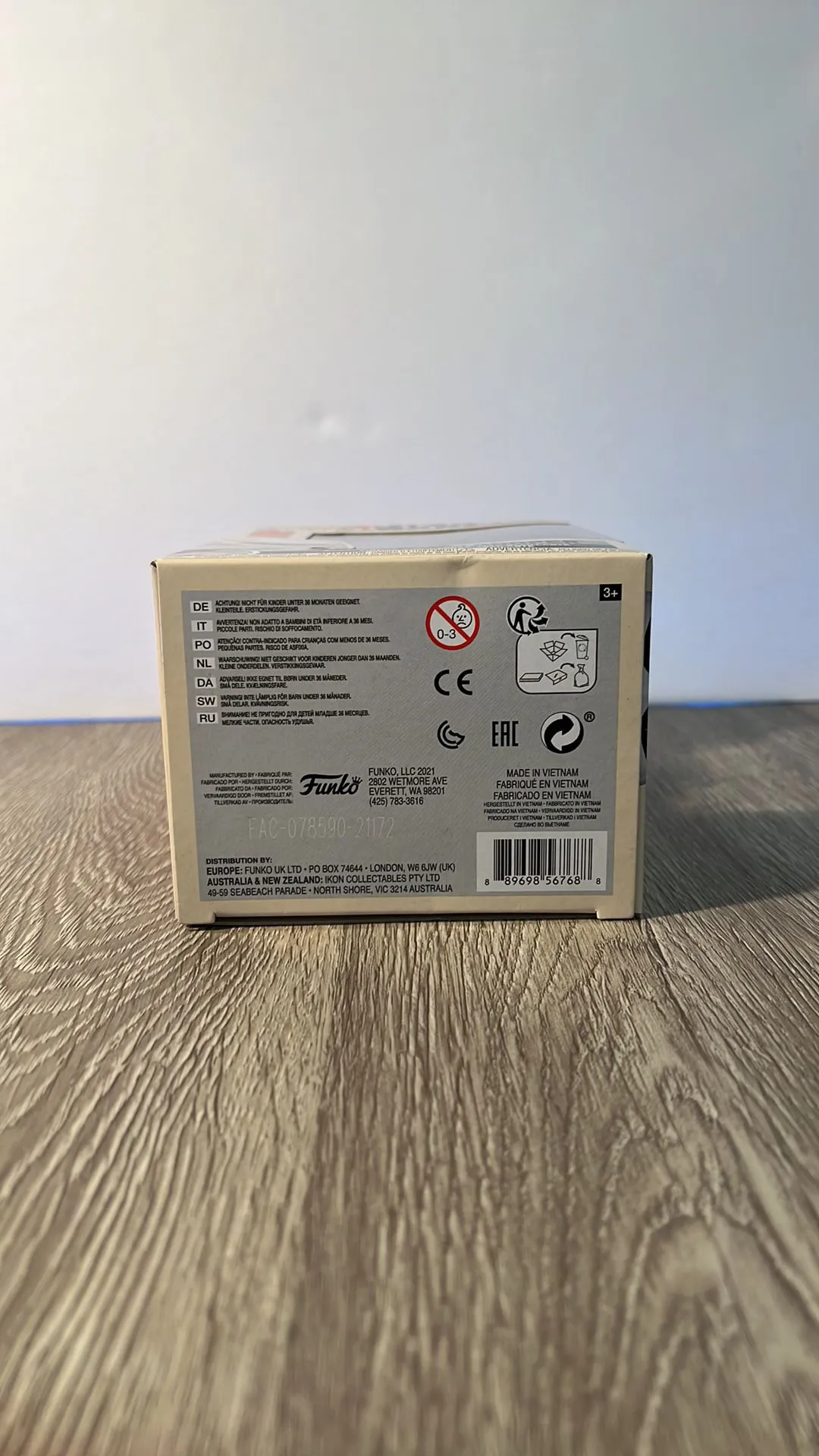 Listing Image Blurred Background