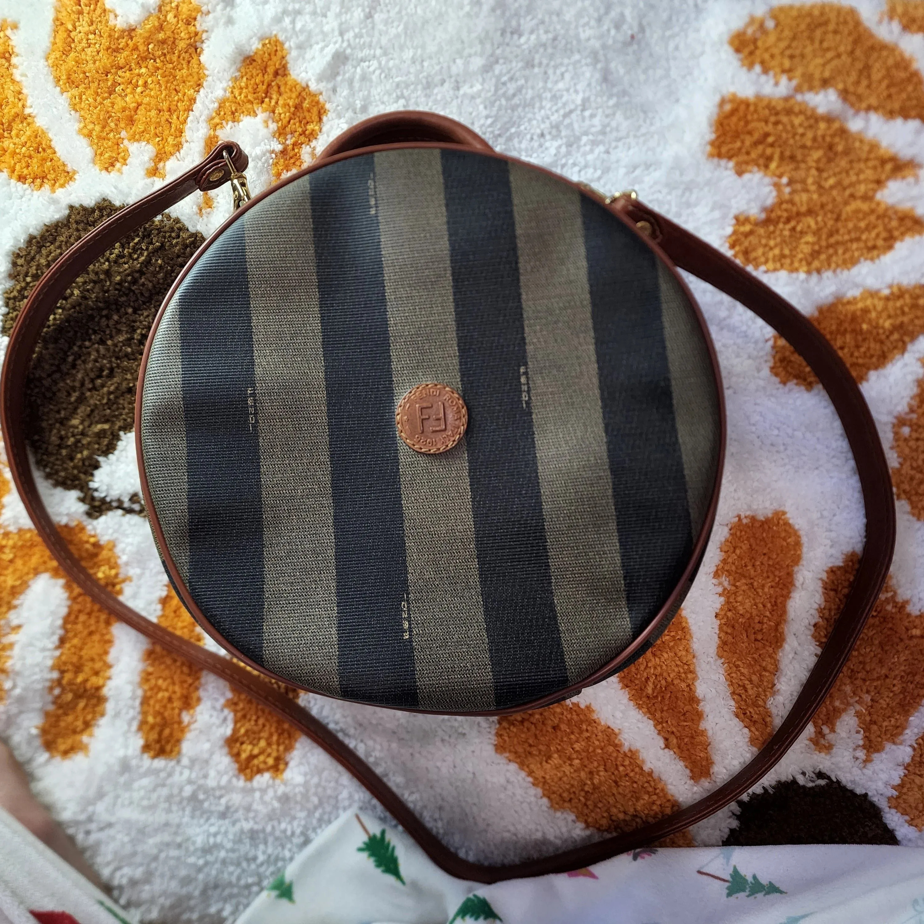Product image for Fendi Round 2 way Crossbody bag