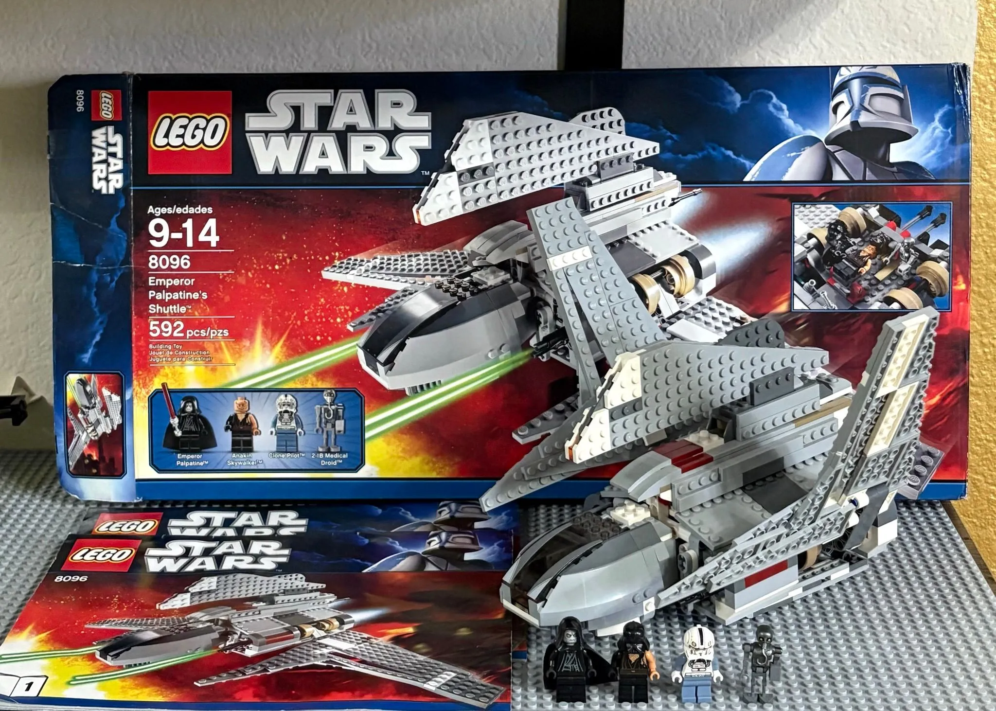 Emperor Palpatine's Ship LEGO Star Wars 8096 Emperor