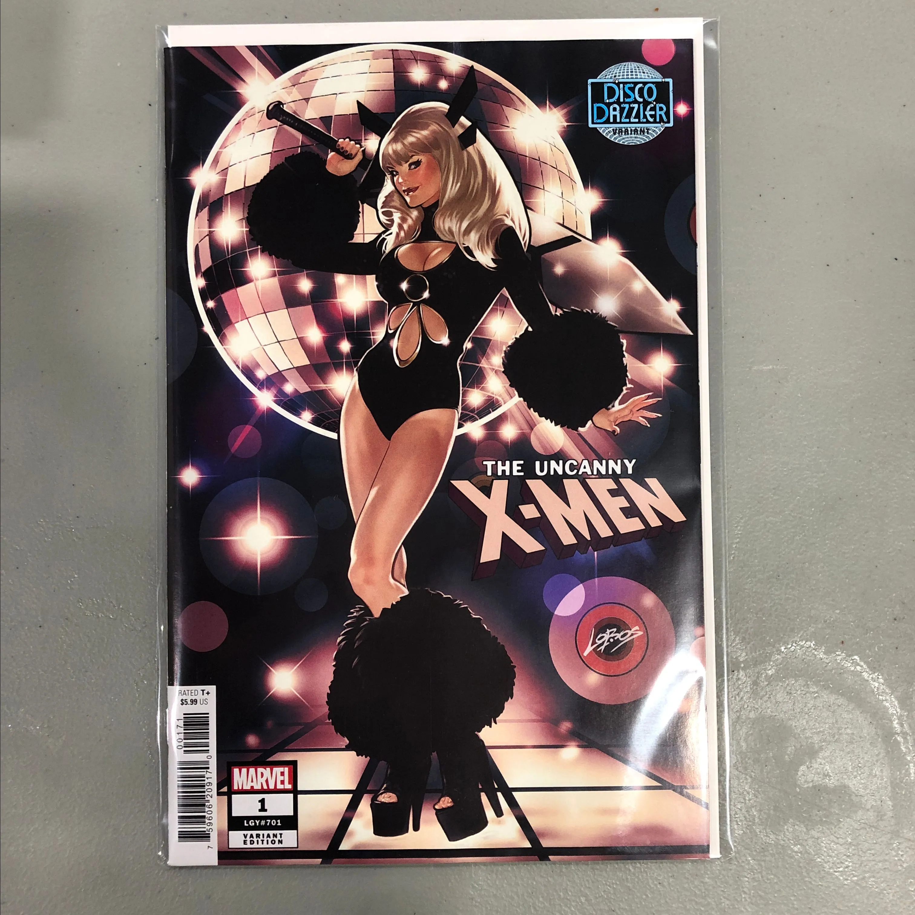 Product image for UNCANNY X-MEN #1 VILLALOBOS DISCO DAZZLER VARIANT (2024) MARVEL COMICS