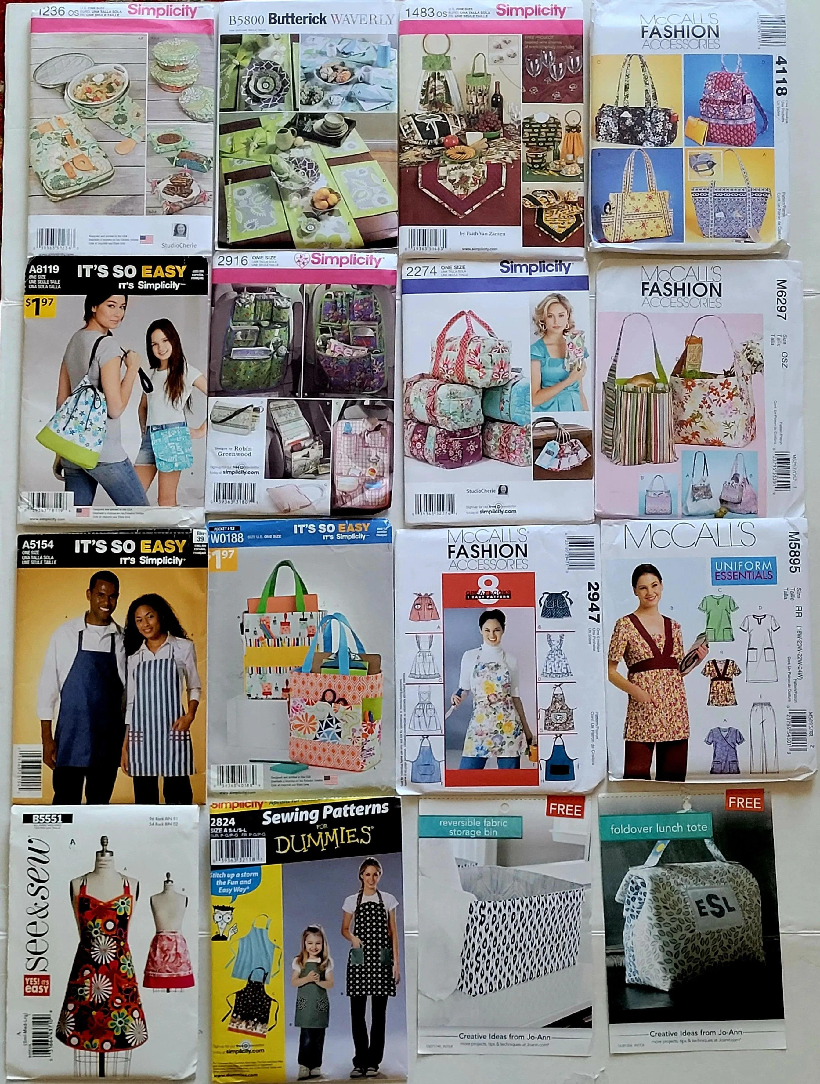 Product image for NOS (Lot Of 16) Bundle Assorted Simplicity/McCall's Patterns Totes/Aprons & More. See Pics. The prod