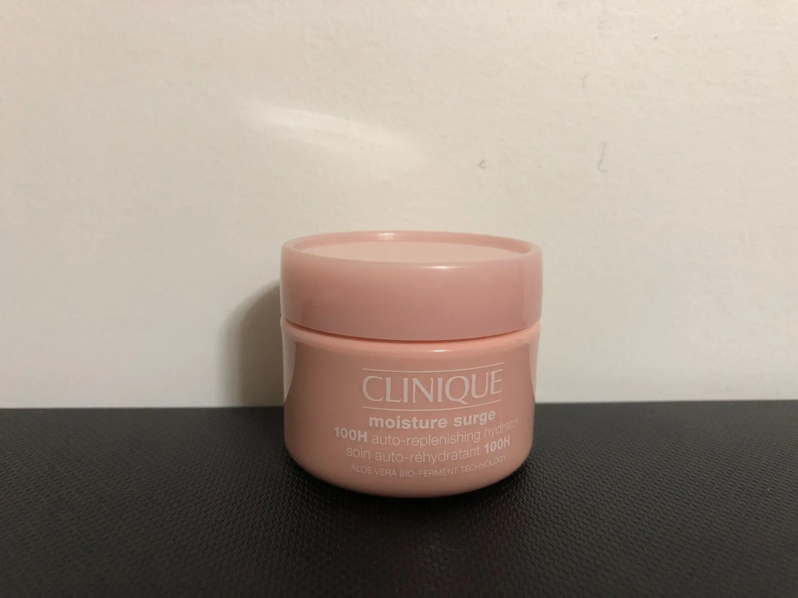 Product image for  Have one to sell? Sell now Clinique Moisture Surge 100H Auto-Replenishing Hydrator 1oz Each NO BOX