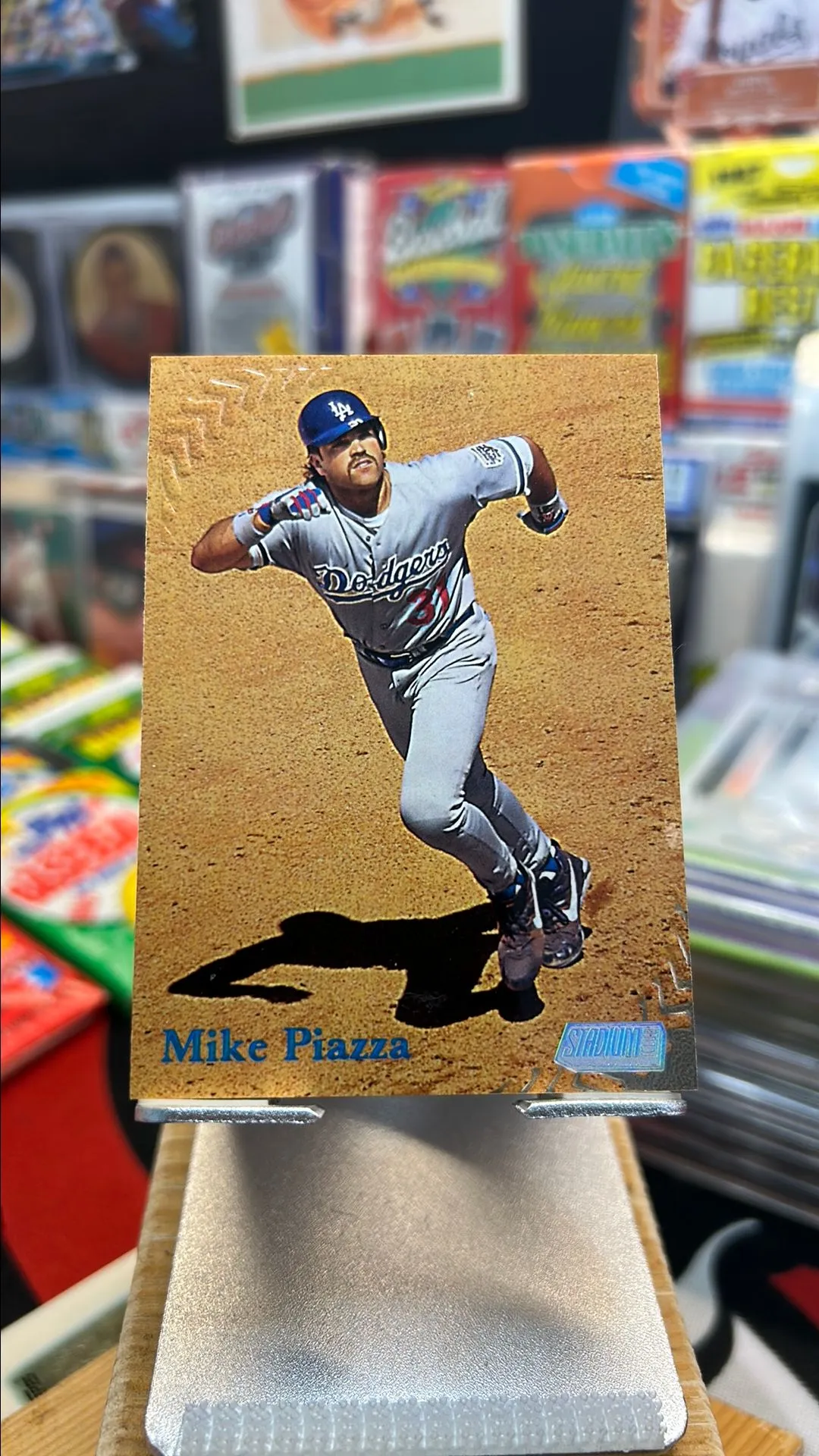 Product image for 1998 Topps Stadium Club Mike Piazza #337 Los Angeles Dodgers