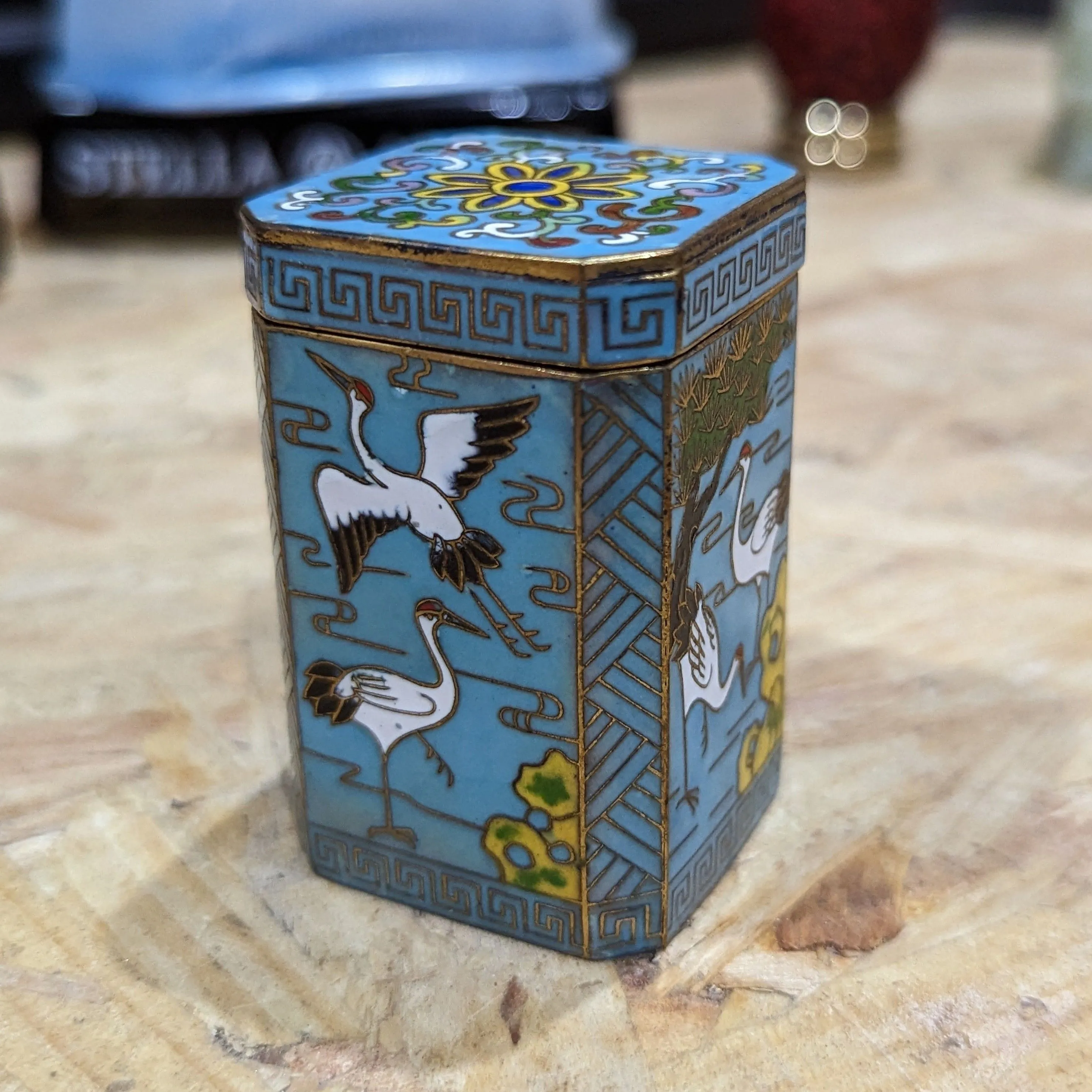 Product image for Vintage Chinese Trinket Box Ceramic