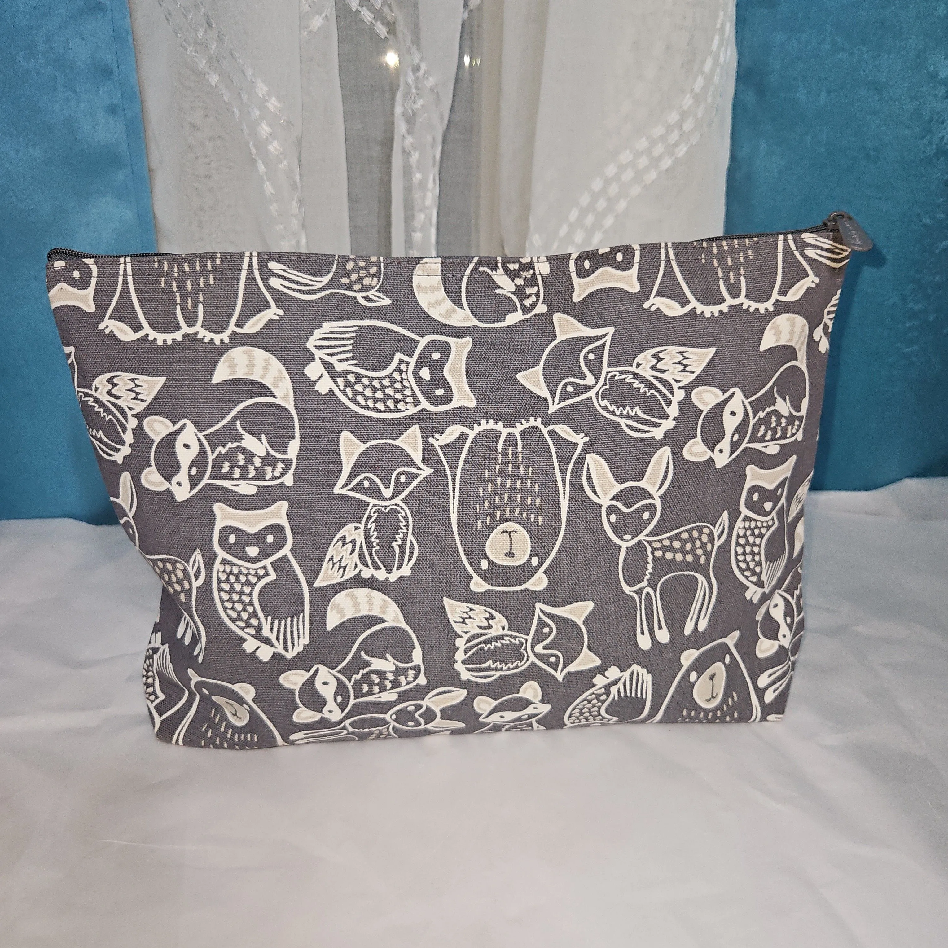 Product image for Thirty-One cosmetic bag