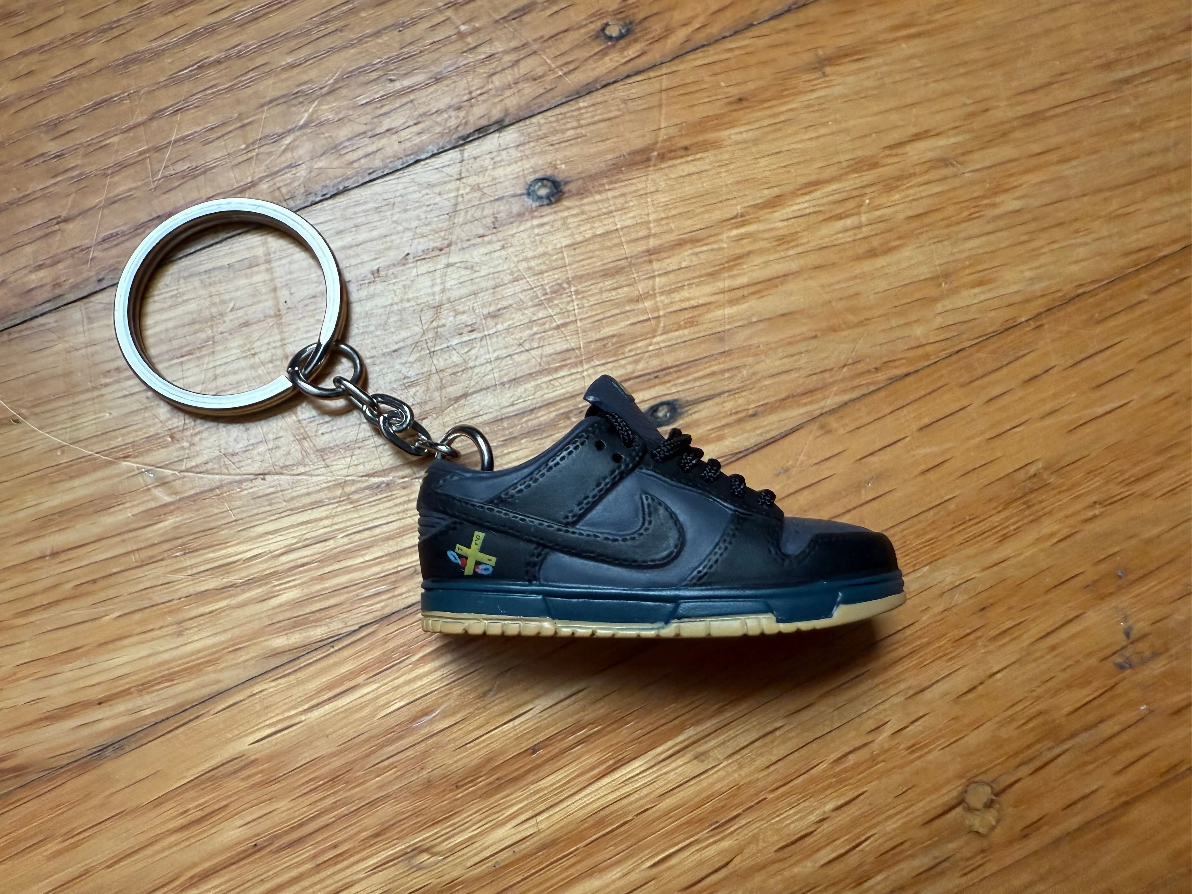 Product image for 3d Nike SB Dunk low Chocolate Sneaker/Shoe Keychain
