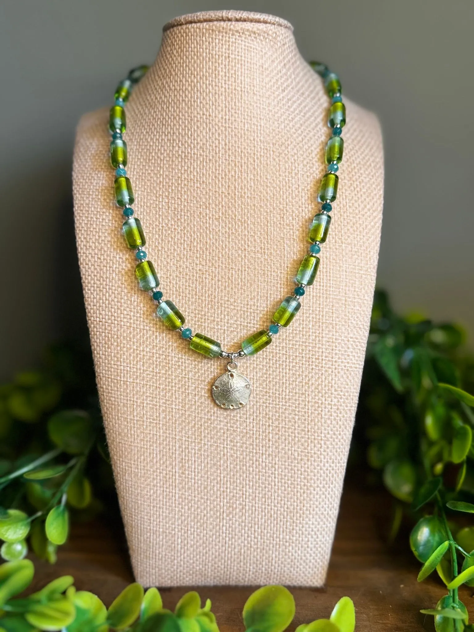 cc7894c6-99f2-4364-8b67-ecfae314c8ea