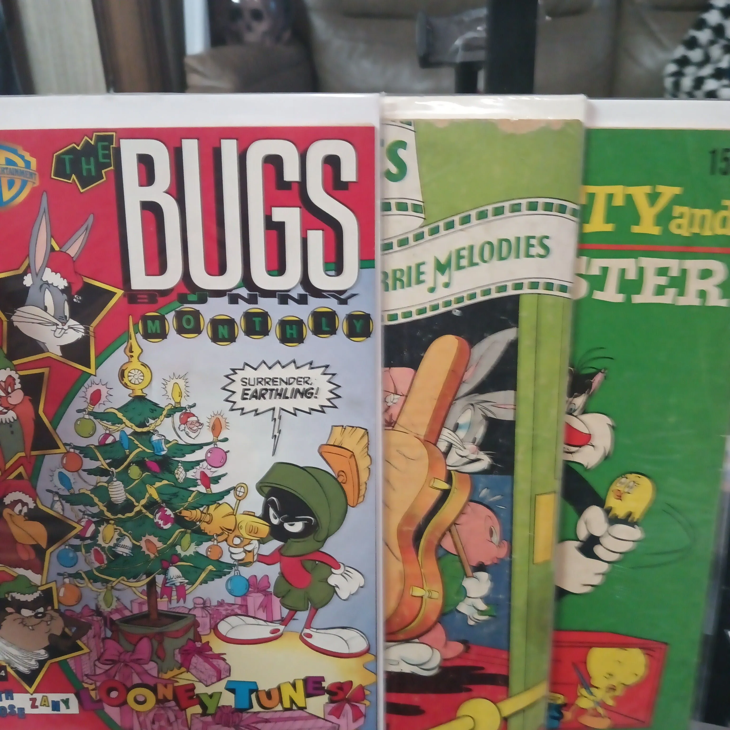 Product image for set of 3 looney tunes