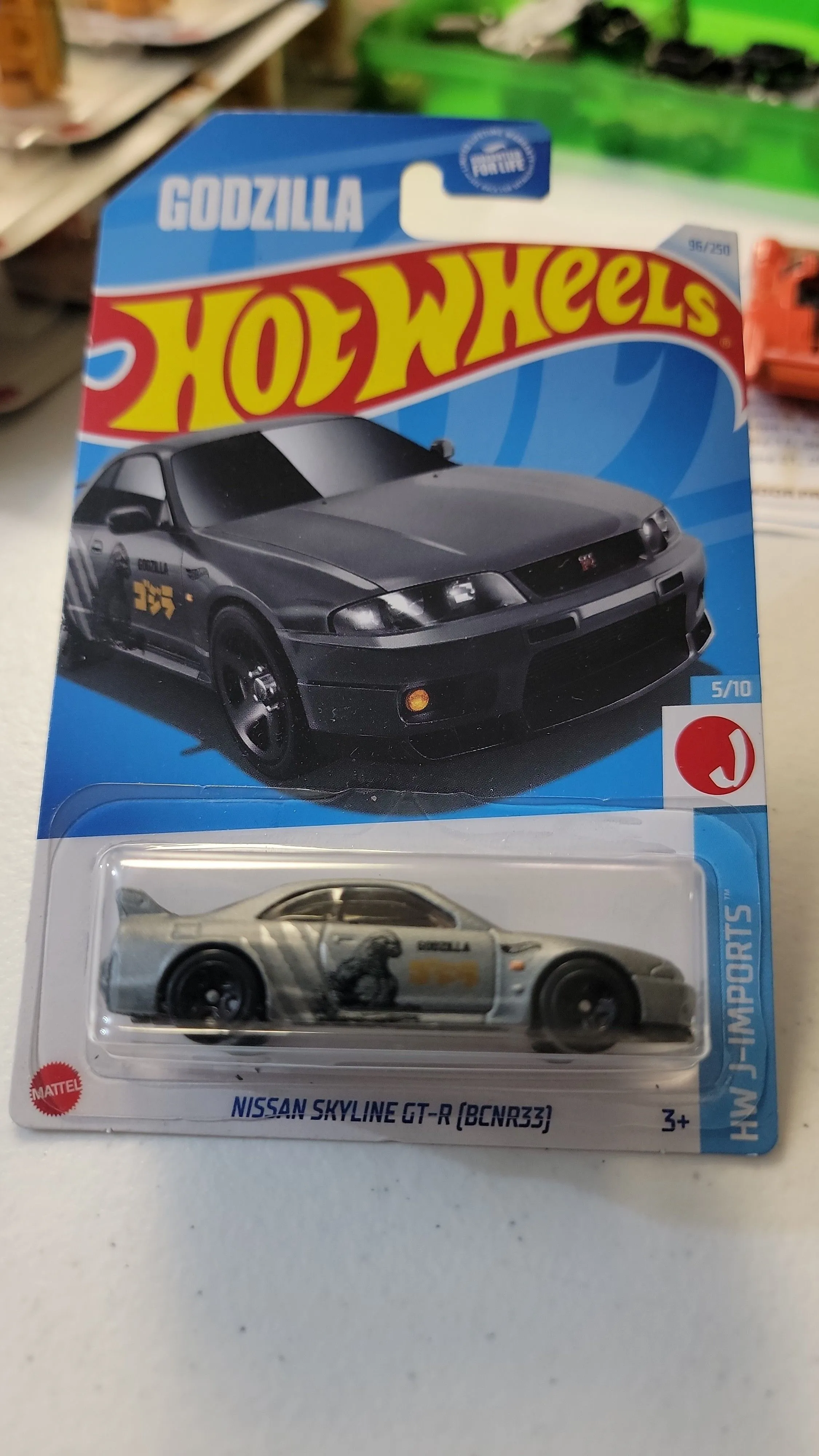 cde6320b-2fec-4e06-bda3-48af309725a4