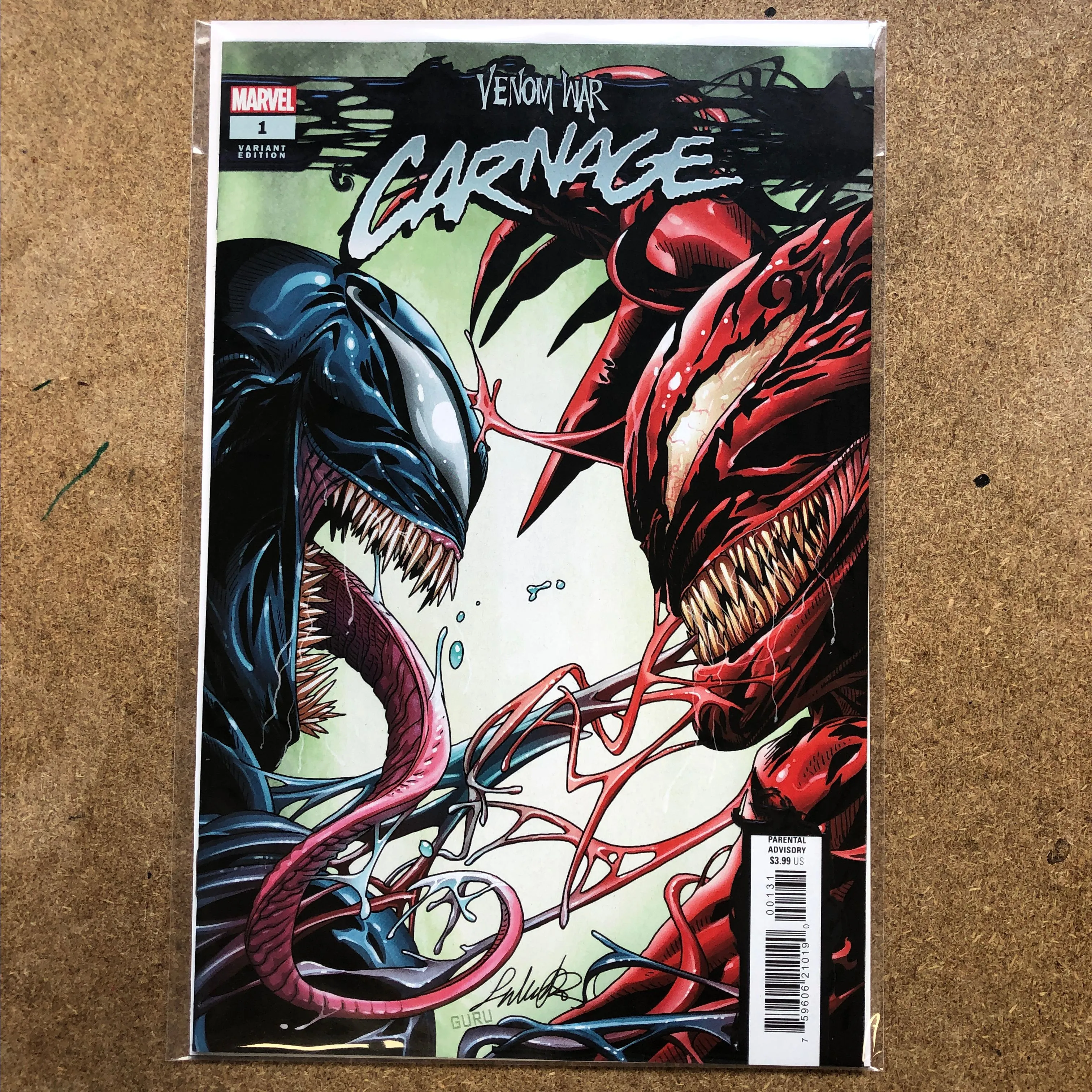 Product image for VENOM WAR CARNAGE #1 SALVADOR LARROCA VARIANT (2024) MARVEL COMICS