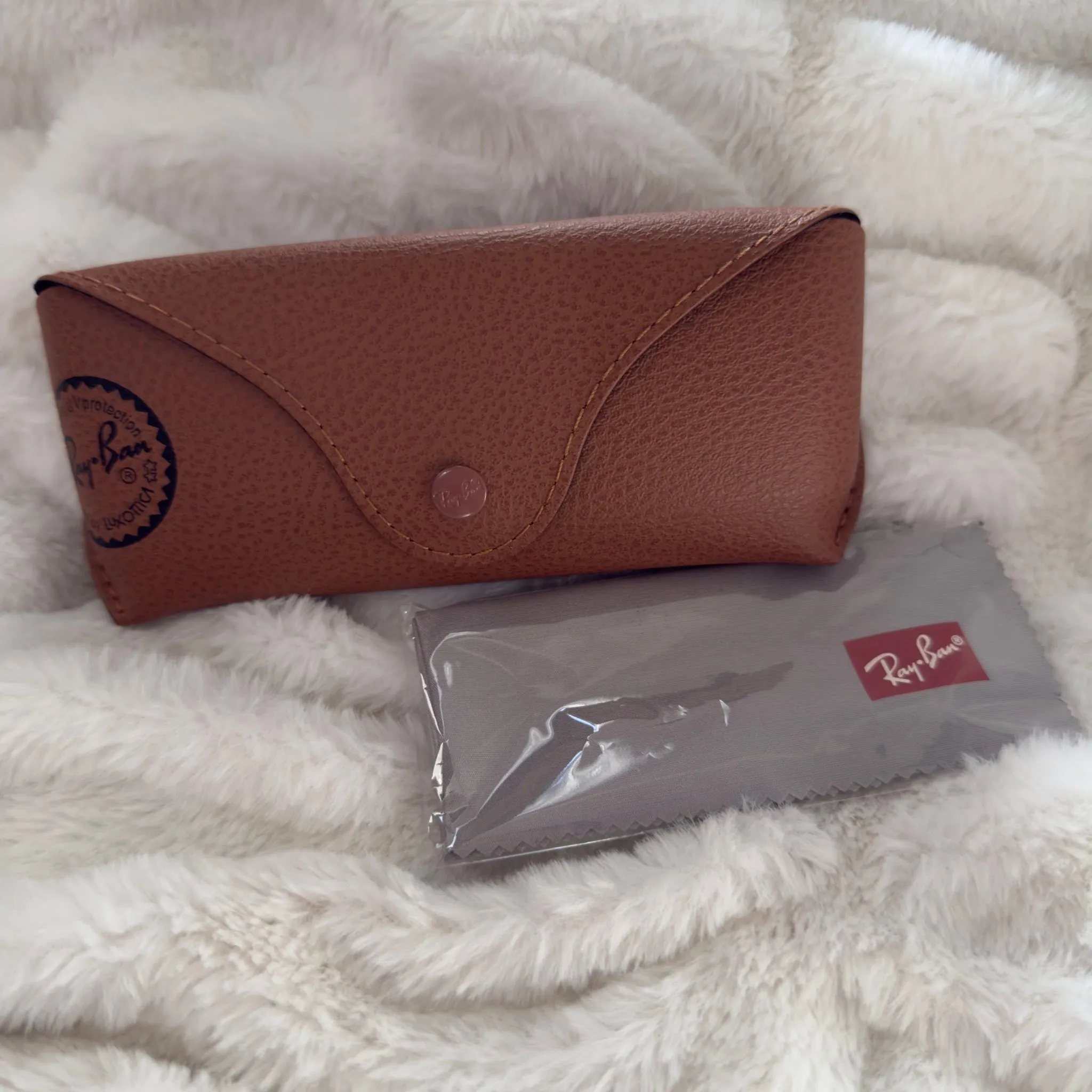 ceab45cb-1388-4d8b-a1a8-2d4ebf20259b
