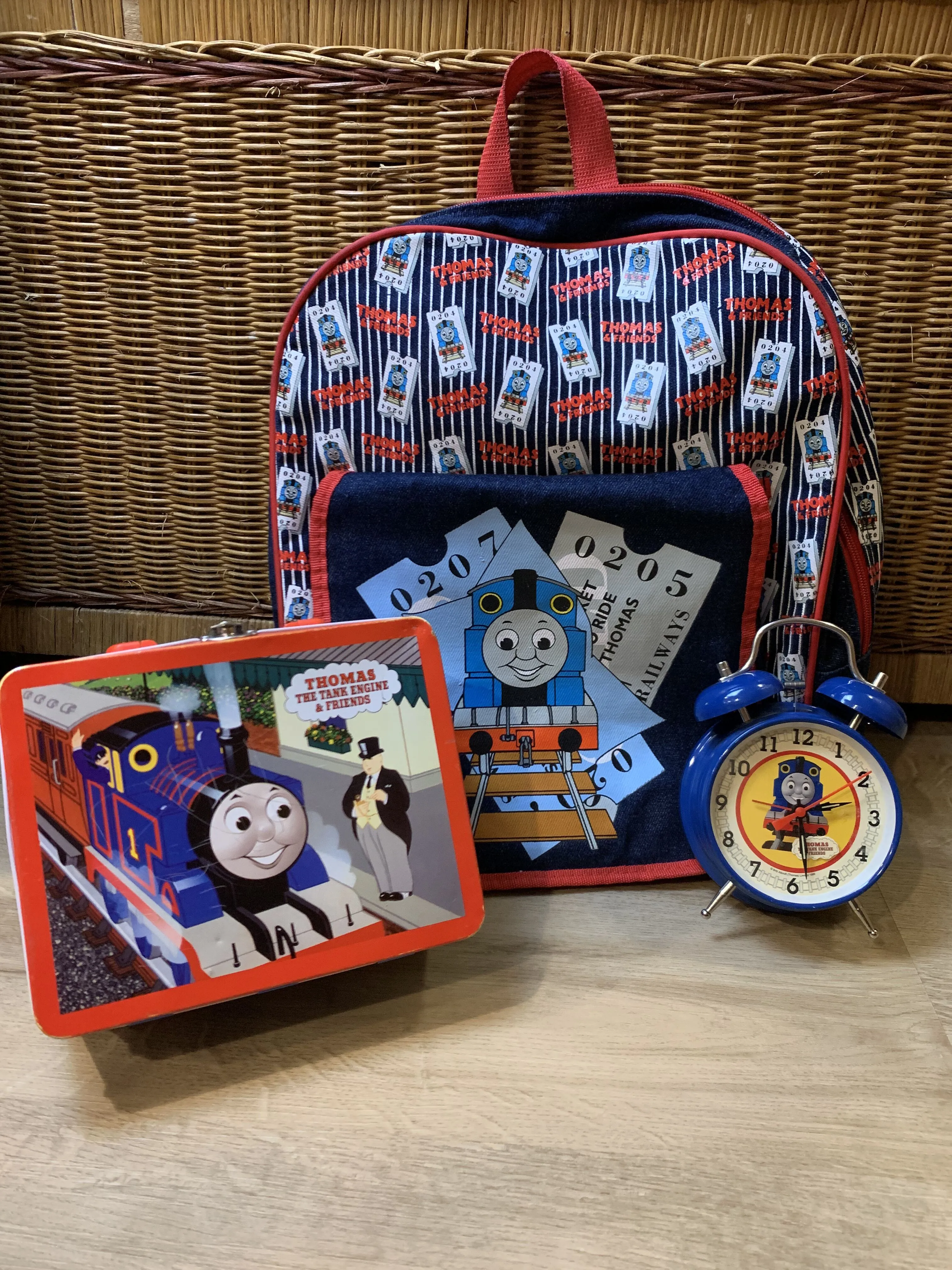 Product image for Vintage Thomas the Tank Engine Backpack, Lunchbox, & Clock Collection 3 Item Lot - Bundle of 3 Vintage Thomas The Train Items