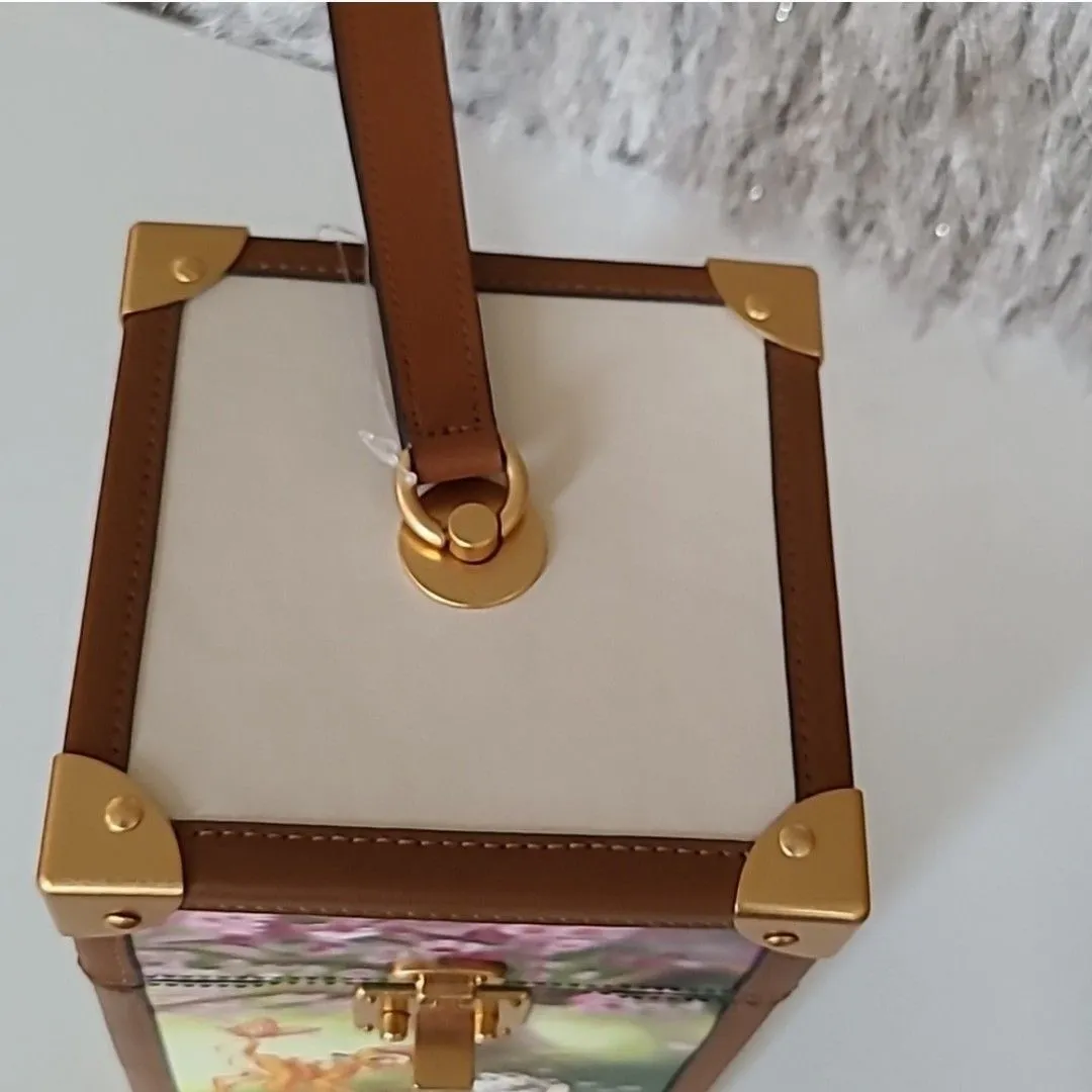 Listing Image Blurred Background