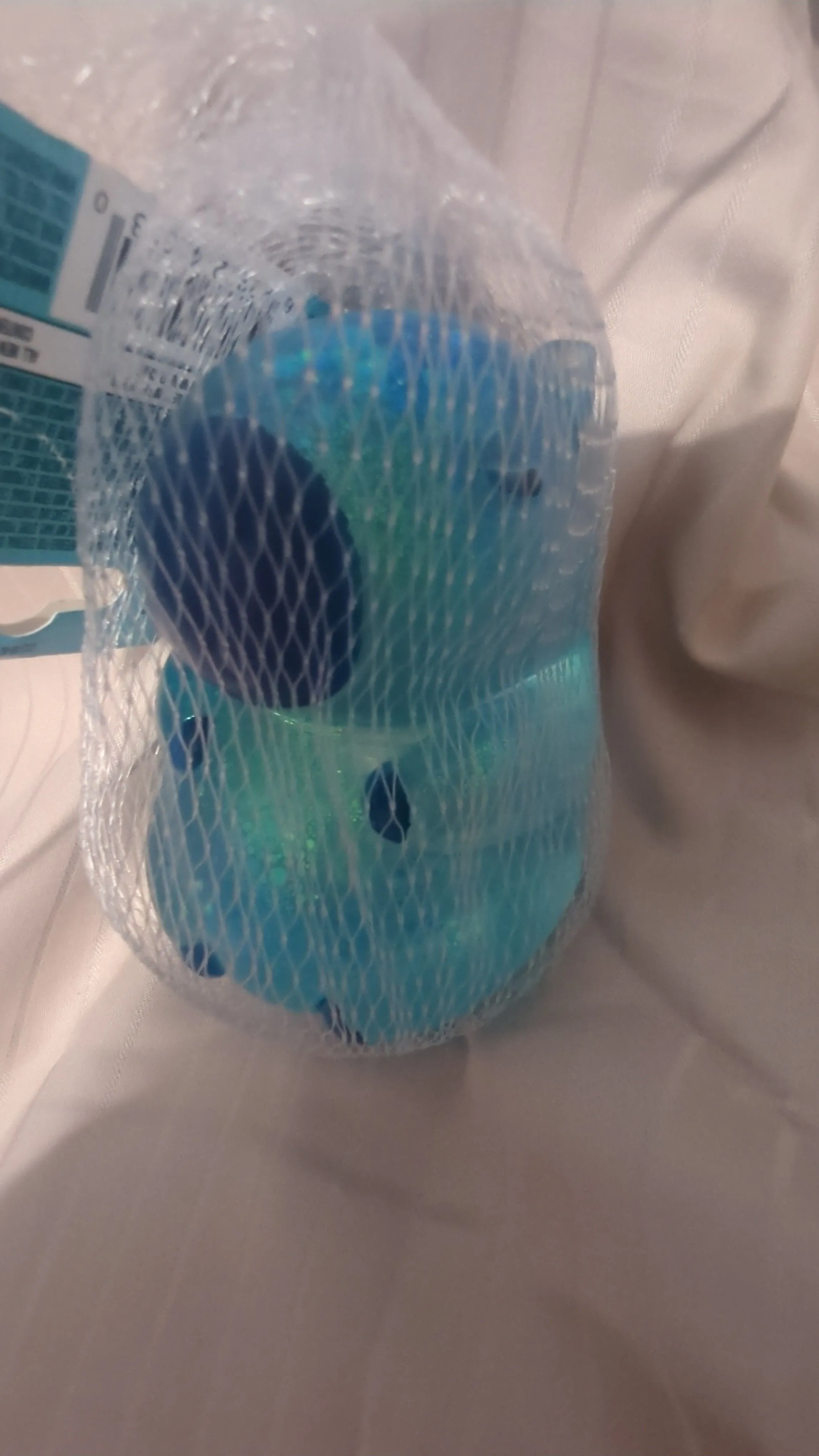 cf3b69d2-baa6-4f6b-ab53-8743fb4cd9d4