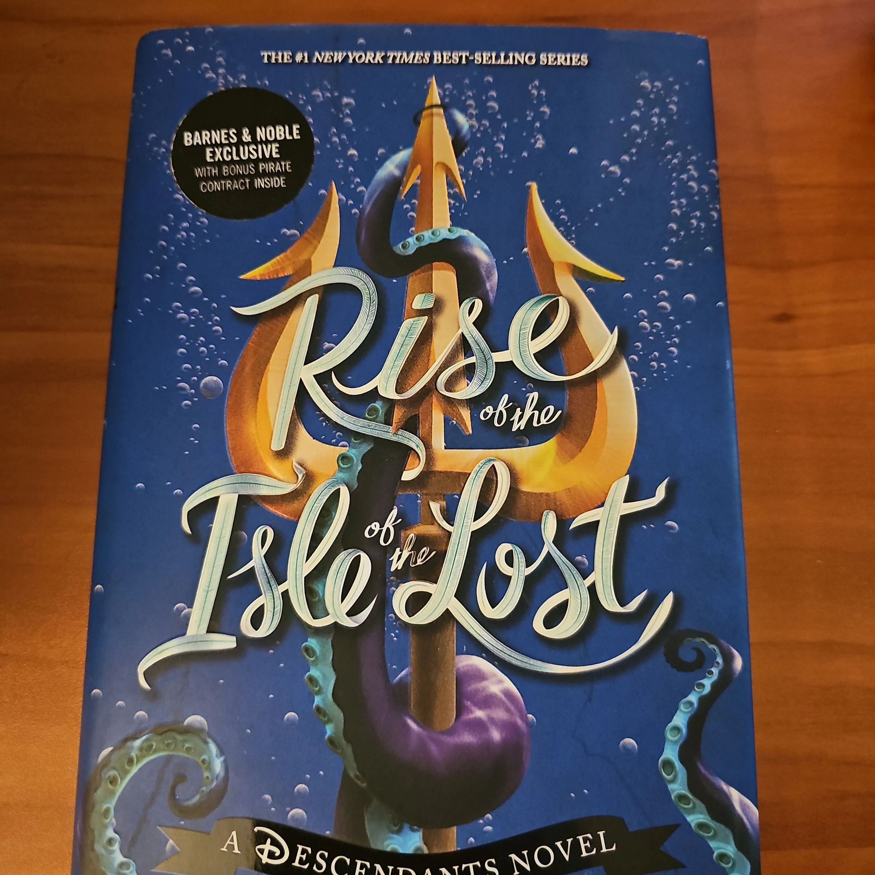 Product image for Descendants Rise of the Isle of the Lost by Melissa De La Cruz #3