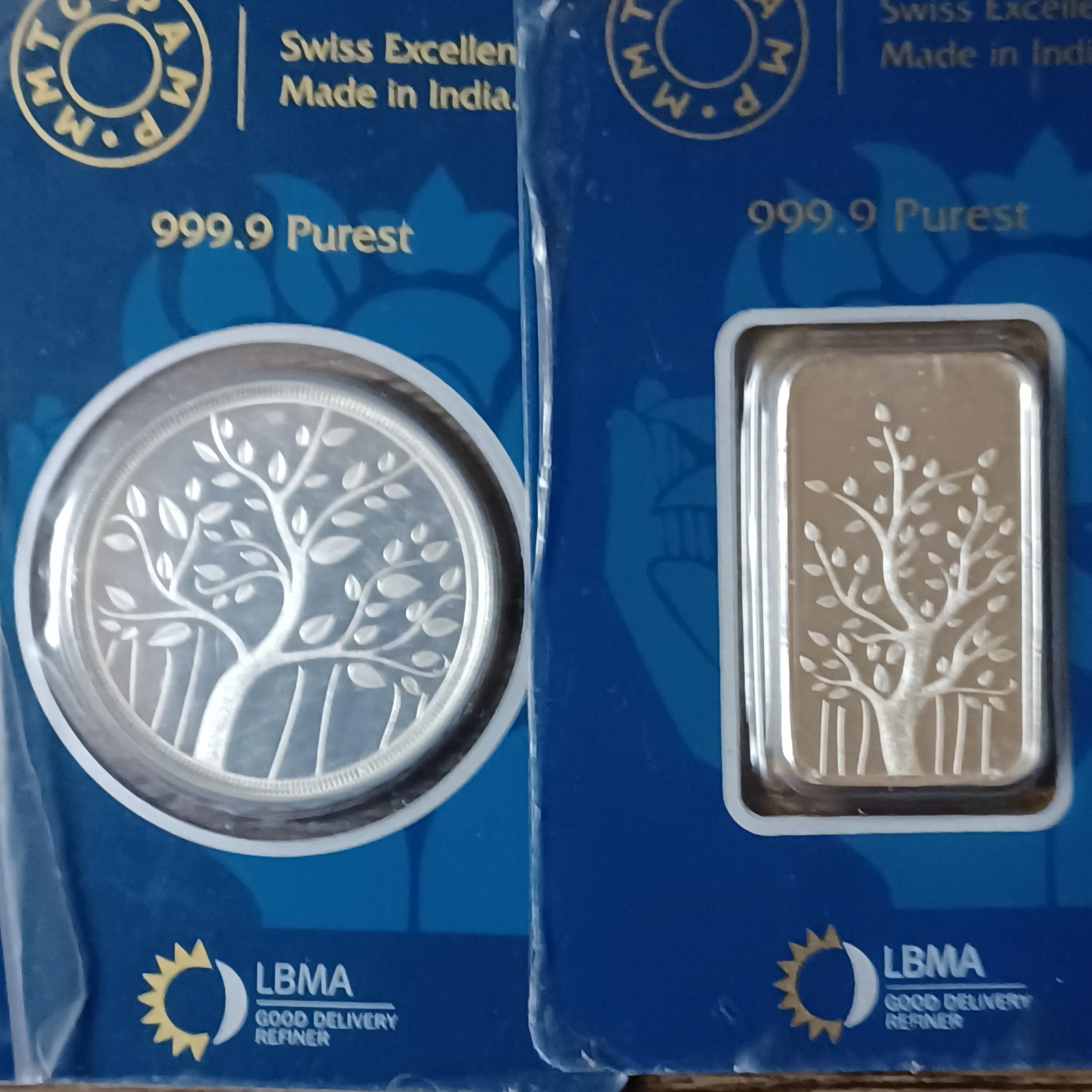 Product image for MMTC-PAMP 10g 999 silver banyan tree round and bar