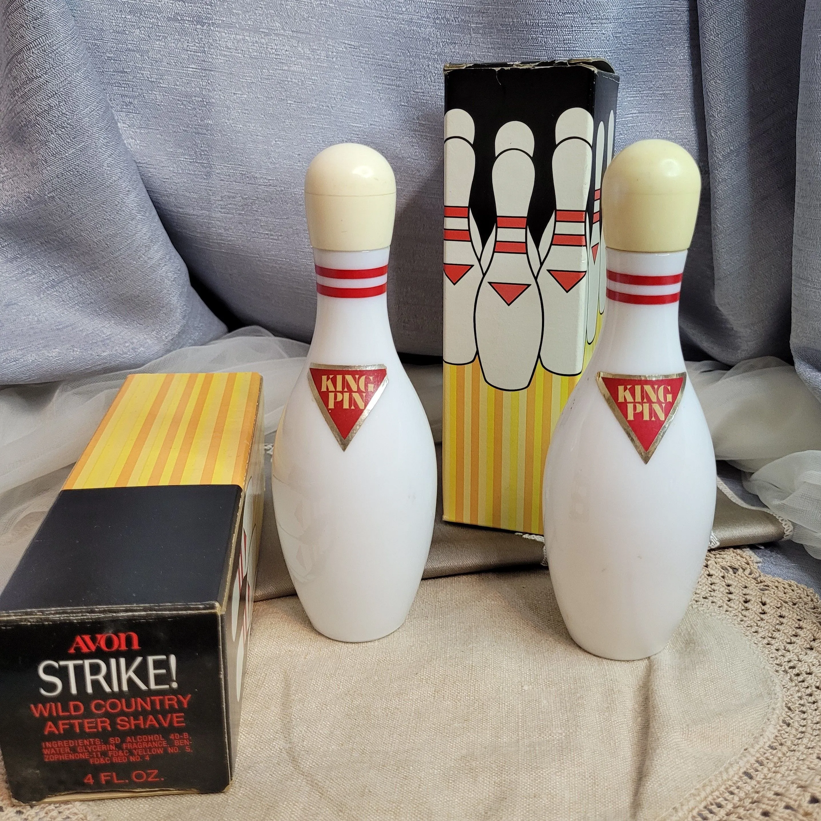 Product image for Pair of Vintage Avon KING PIN  Decanter Bottle Avon Wild Country 4 fl.oz with Boxes Beautiful Vintag