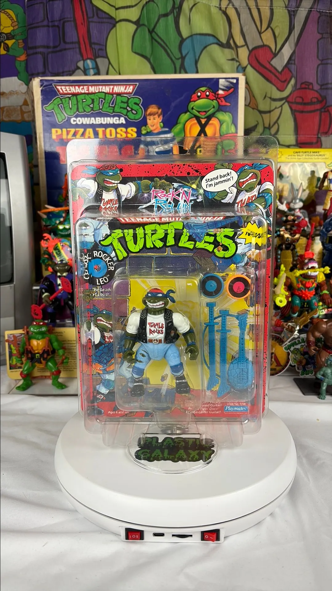 Product image for TMNT MOC 1991 Classic Rocker Leo W/ Case