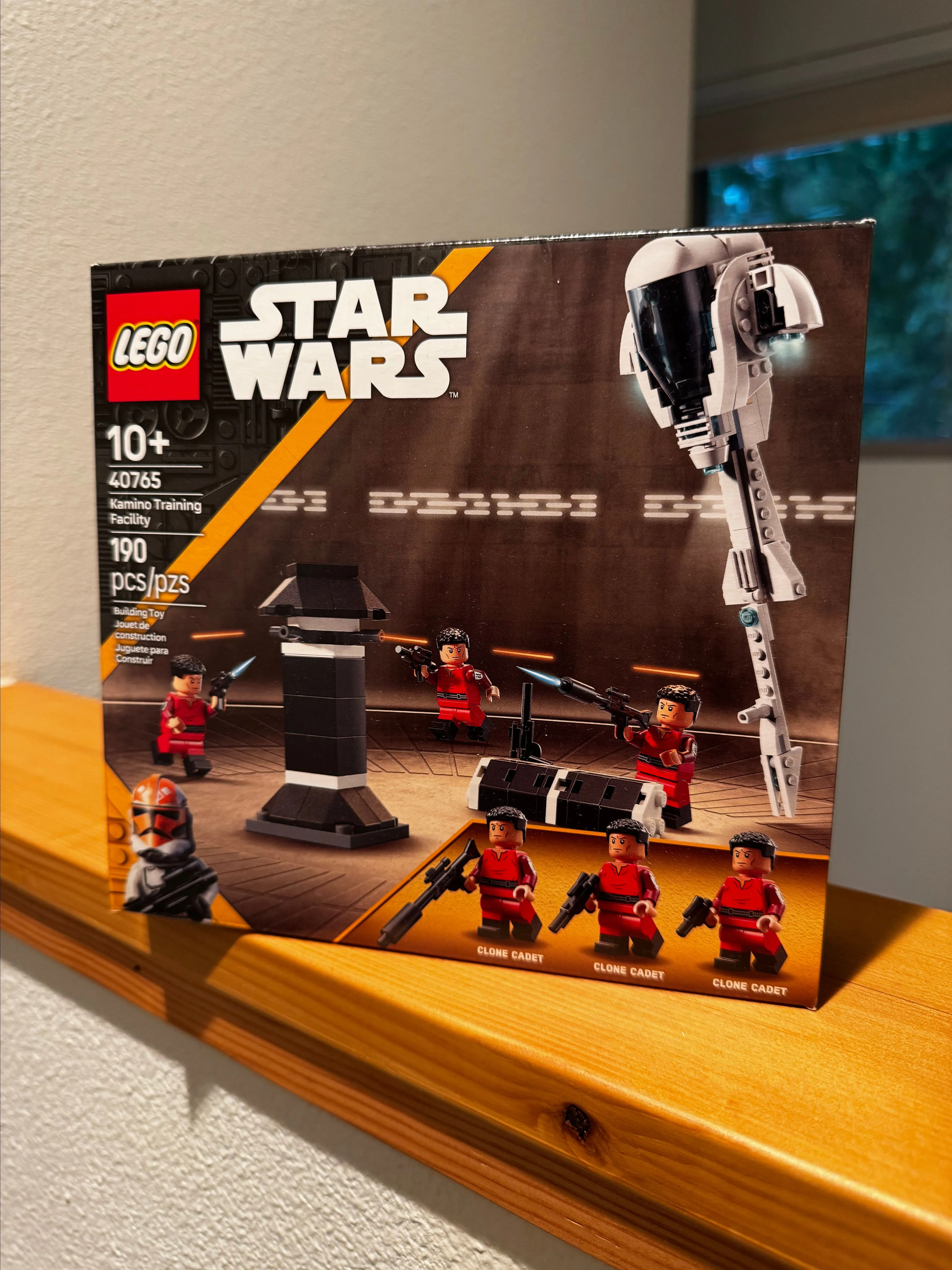 Product image for LEGO Star Wars 40765 Kamino Training Facility