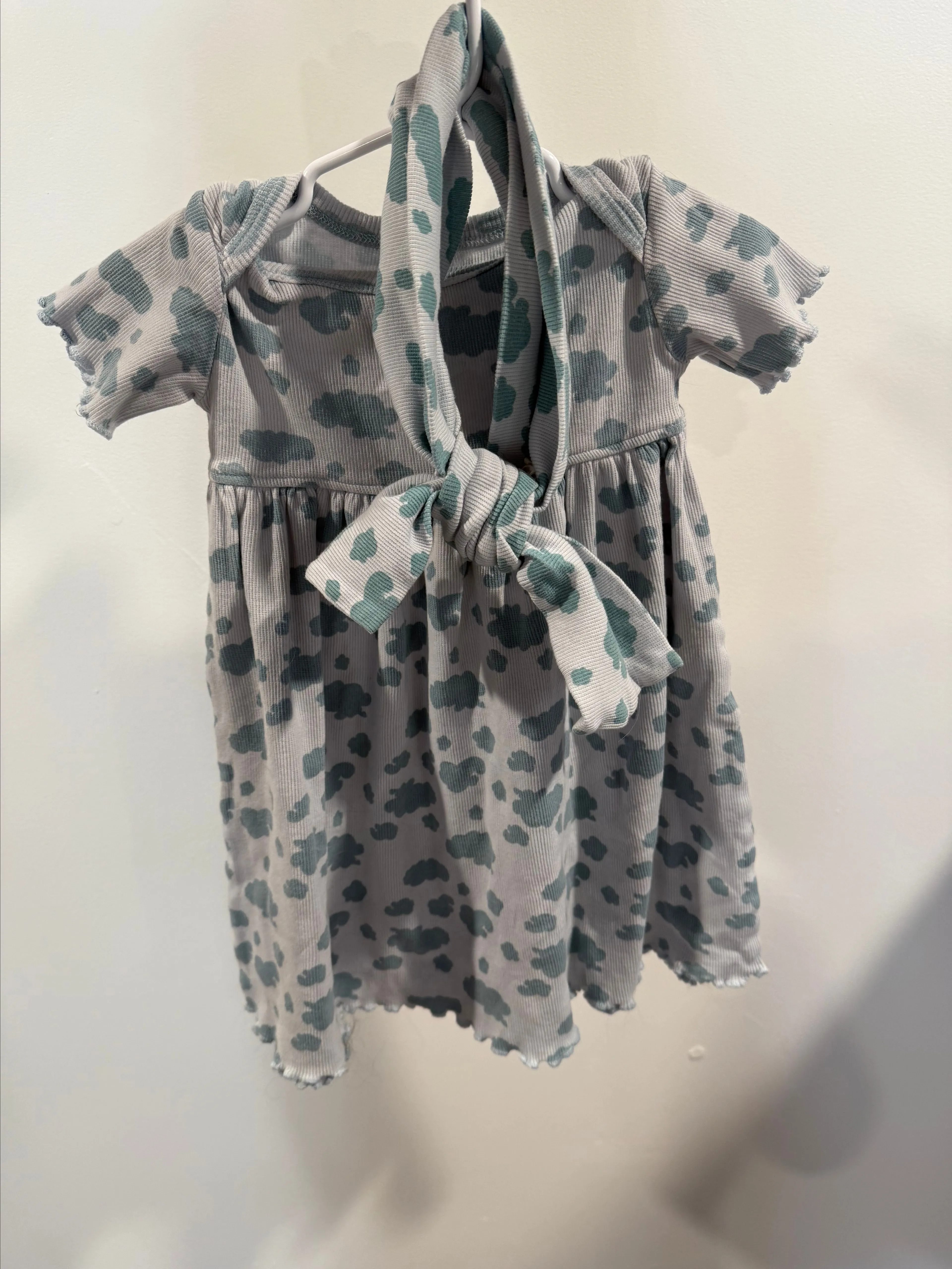 Product image for Kate Quinn 18-24 months dress and bow