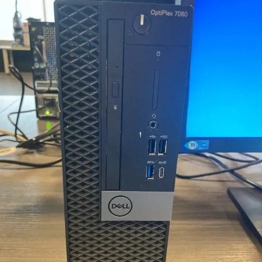 Product image for Upgraded Dell OptiPlex 7060 SFF, Core i7-8th Gen@3.2GHz, 16GB RAM, 500GB SSD, Windows 11