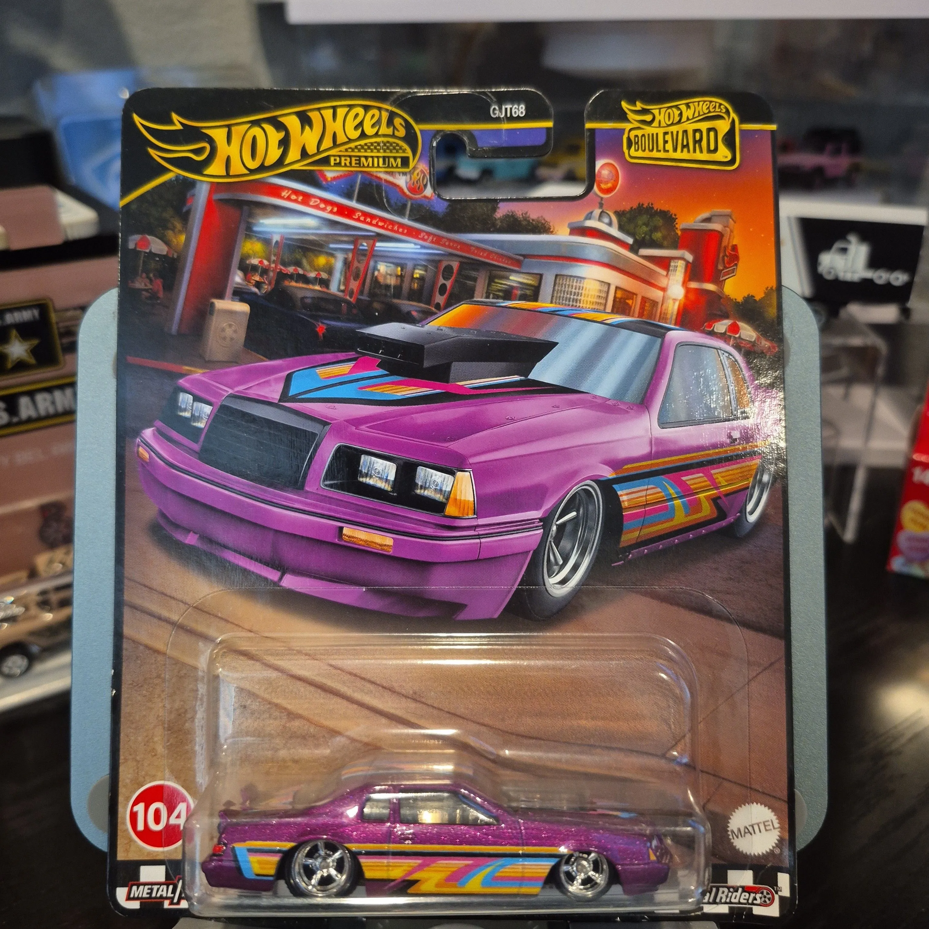 Product image for Hot Wheels Boulevard #104 Ford Thunderbird Pro Stock