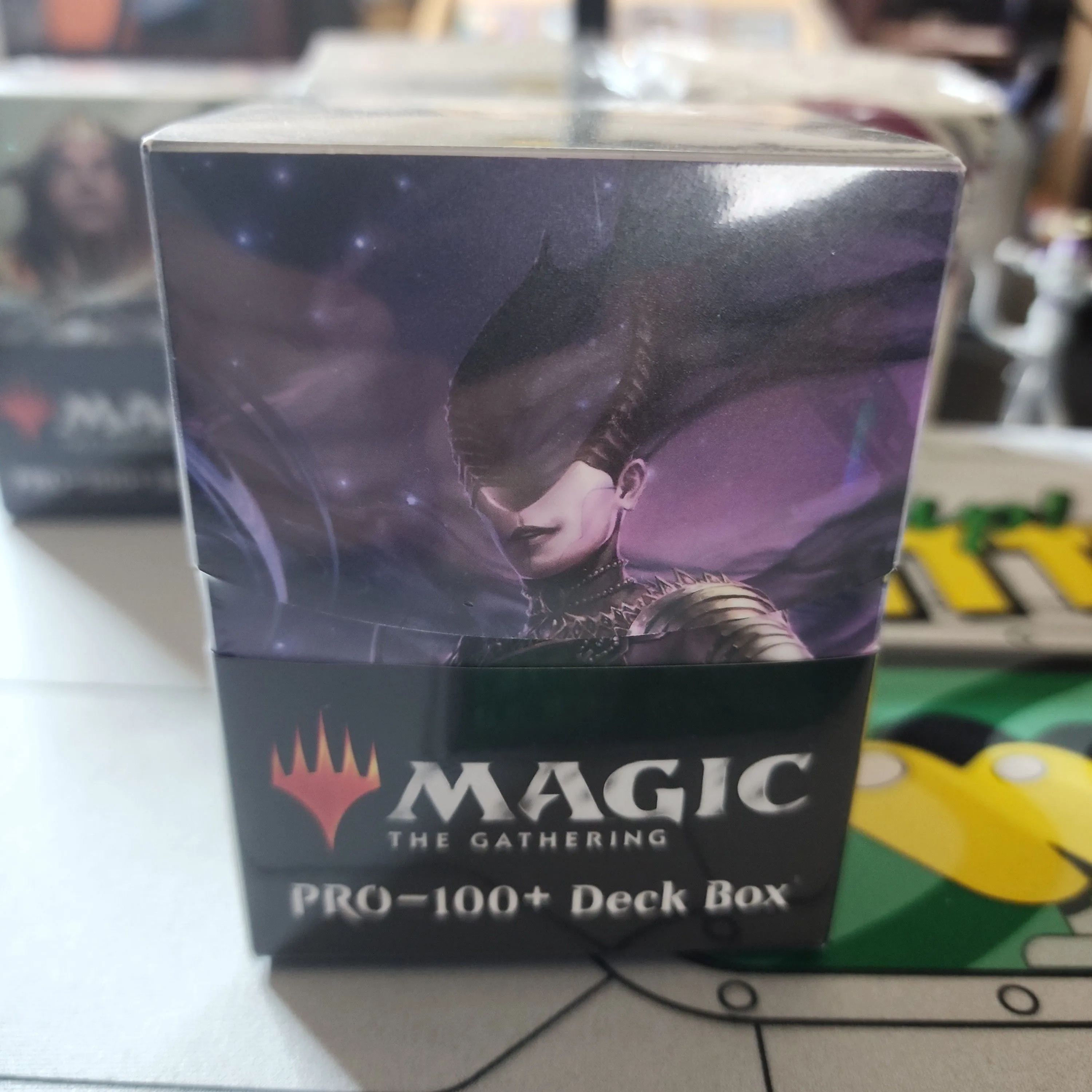 opening fossil booster box Magic the Gathering: Kamigawa - Neon Dynasty main image 1
