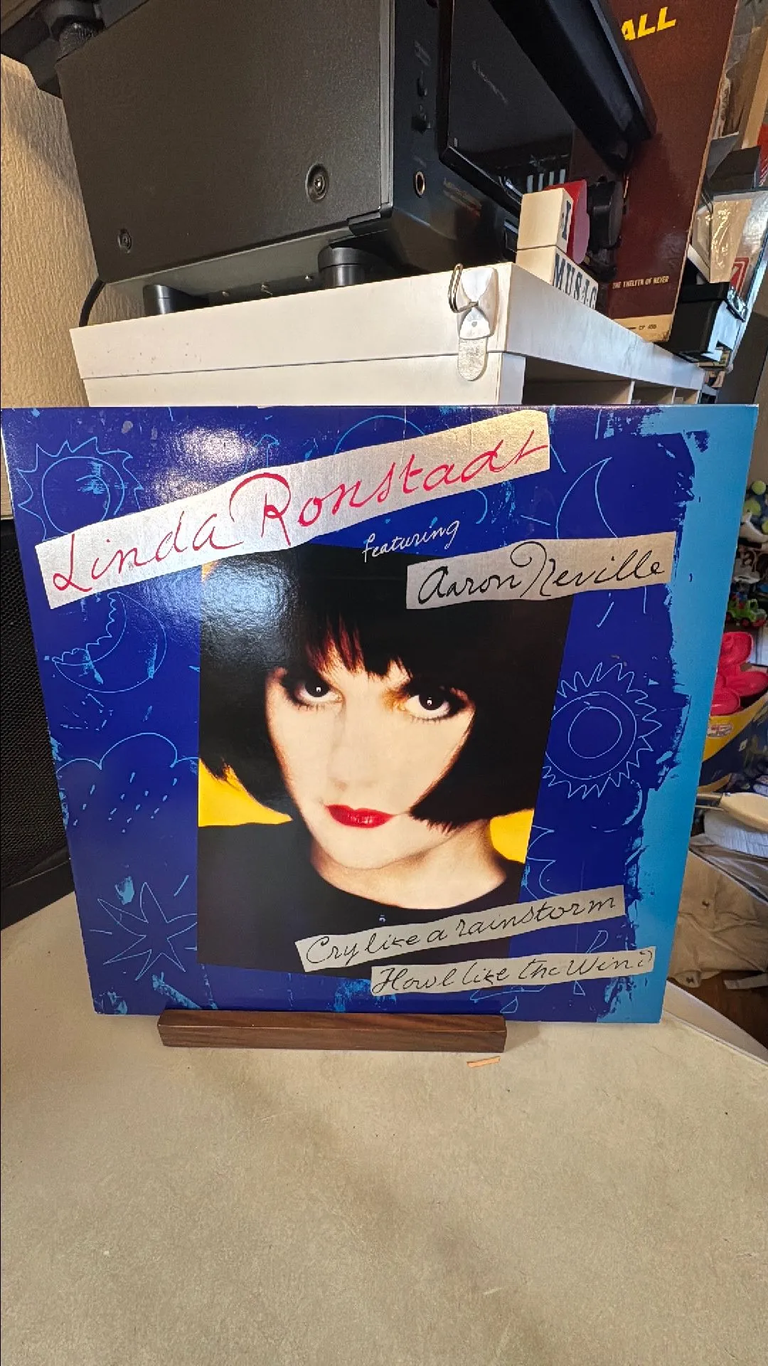 Product image for Linda Ronstadt - Cry like a rainstorm 1989