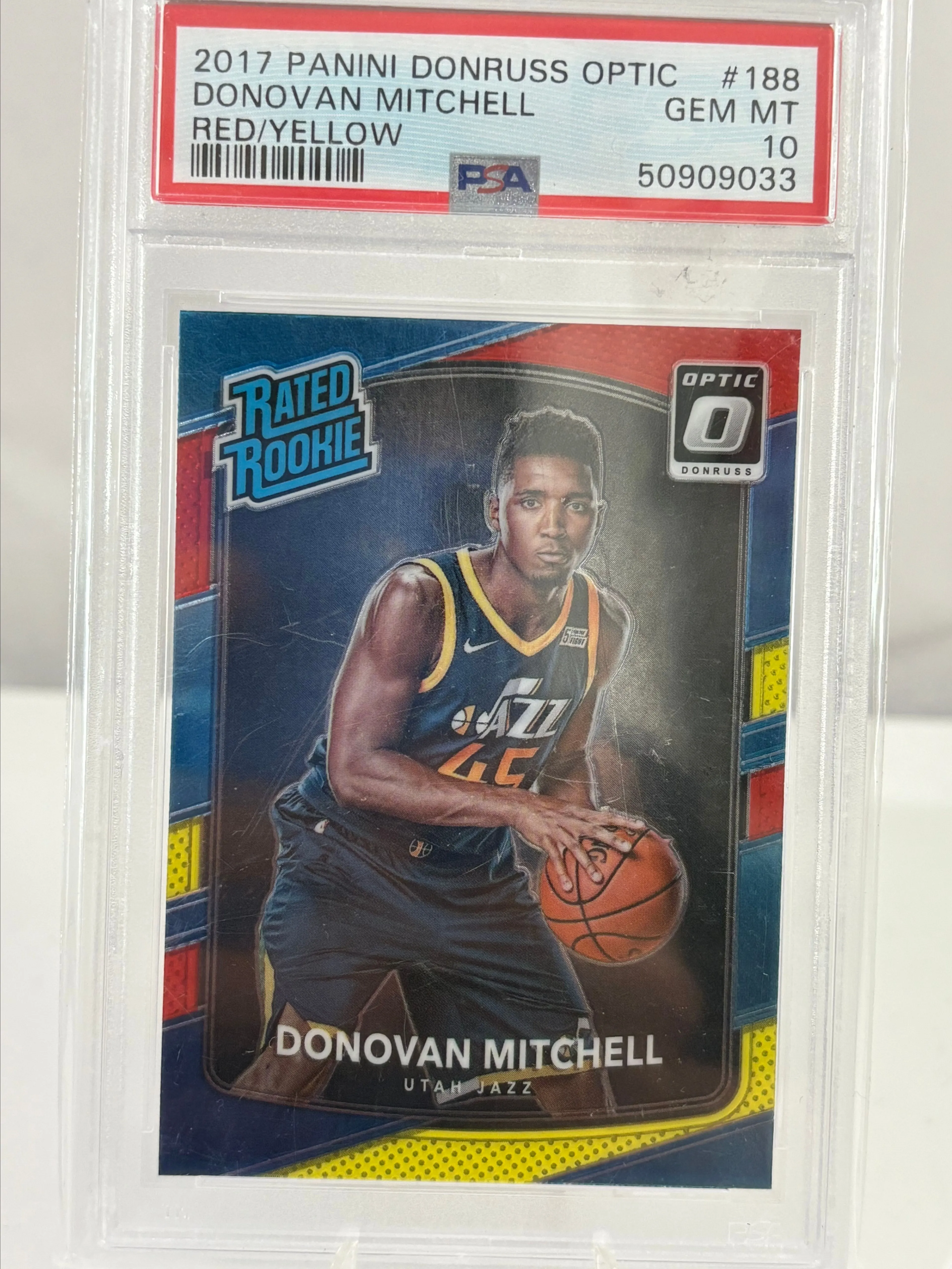 Product image for PSA 10 Donovan Mitchell rated rookie
