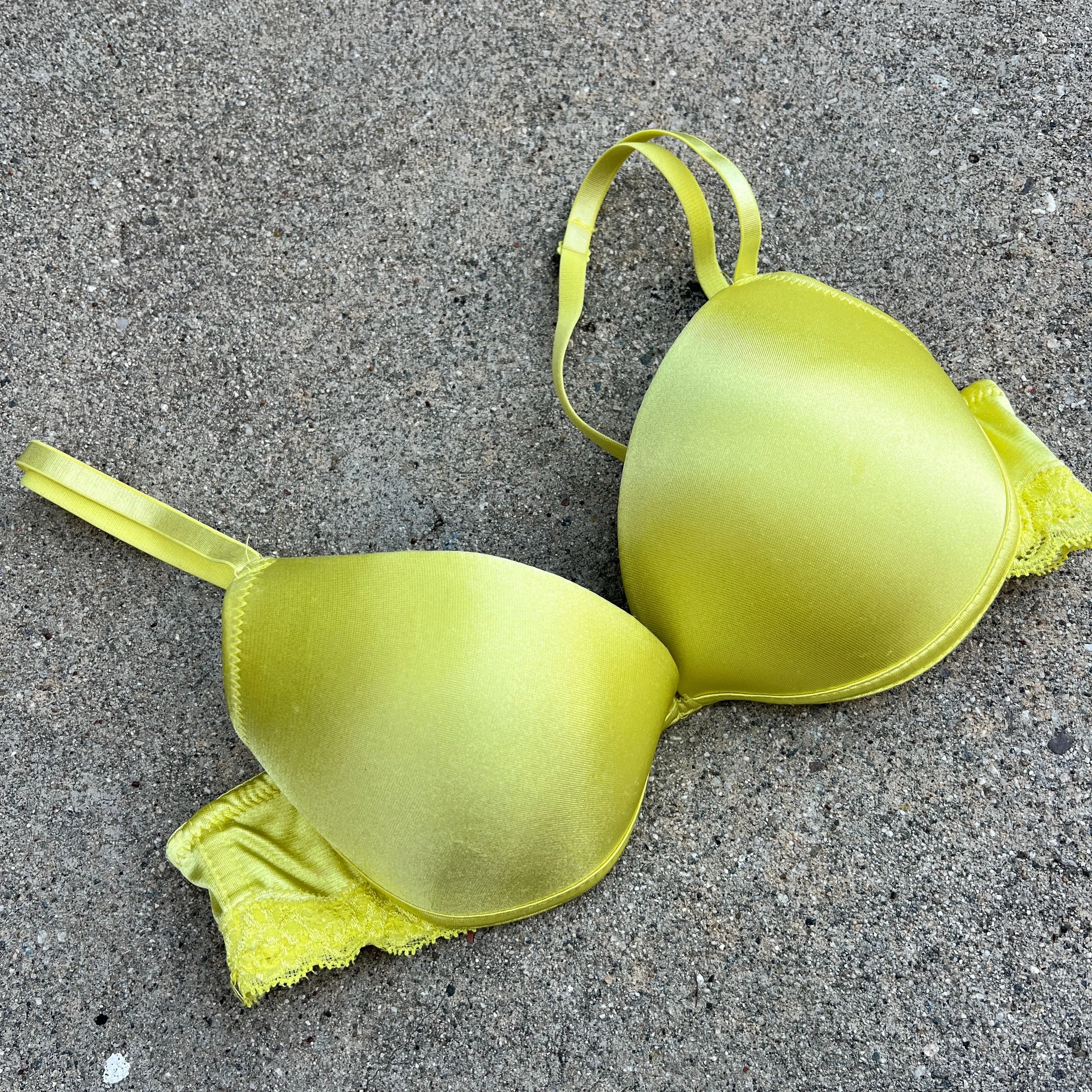 Product image for Frederick's super padded bra