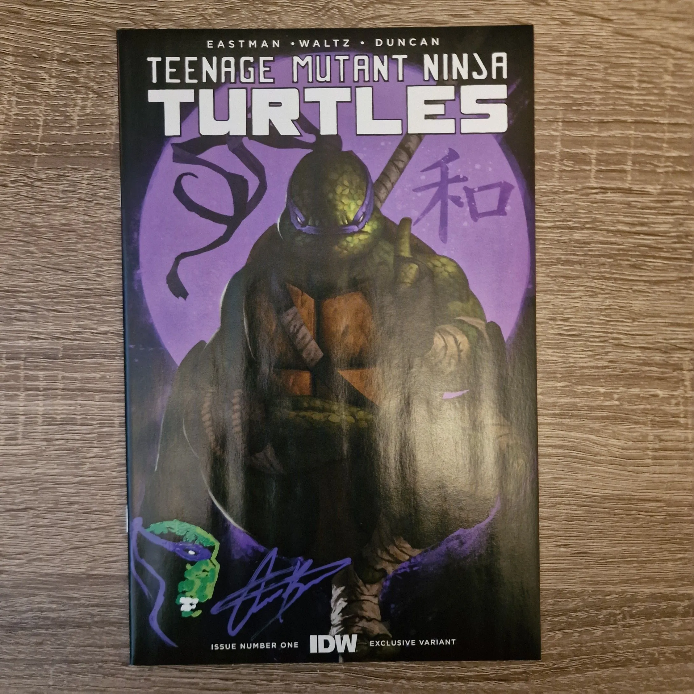 Product image for 03. Signed TMNT #1 Aaron Bartling NYCC Exclusive LTD 500 Signed w/COA