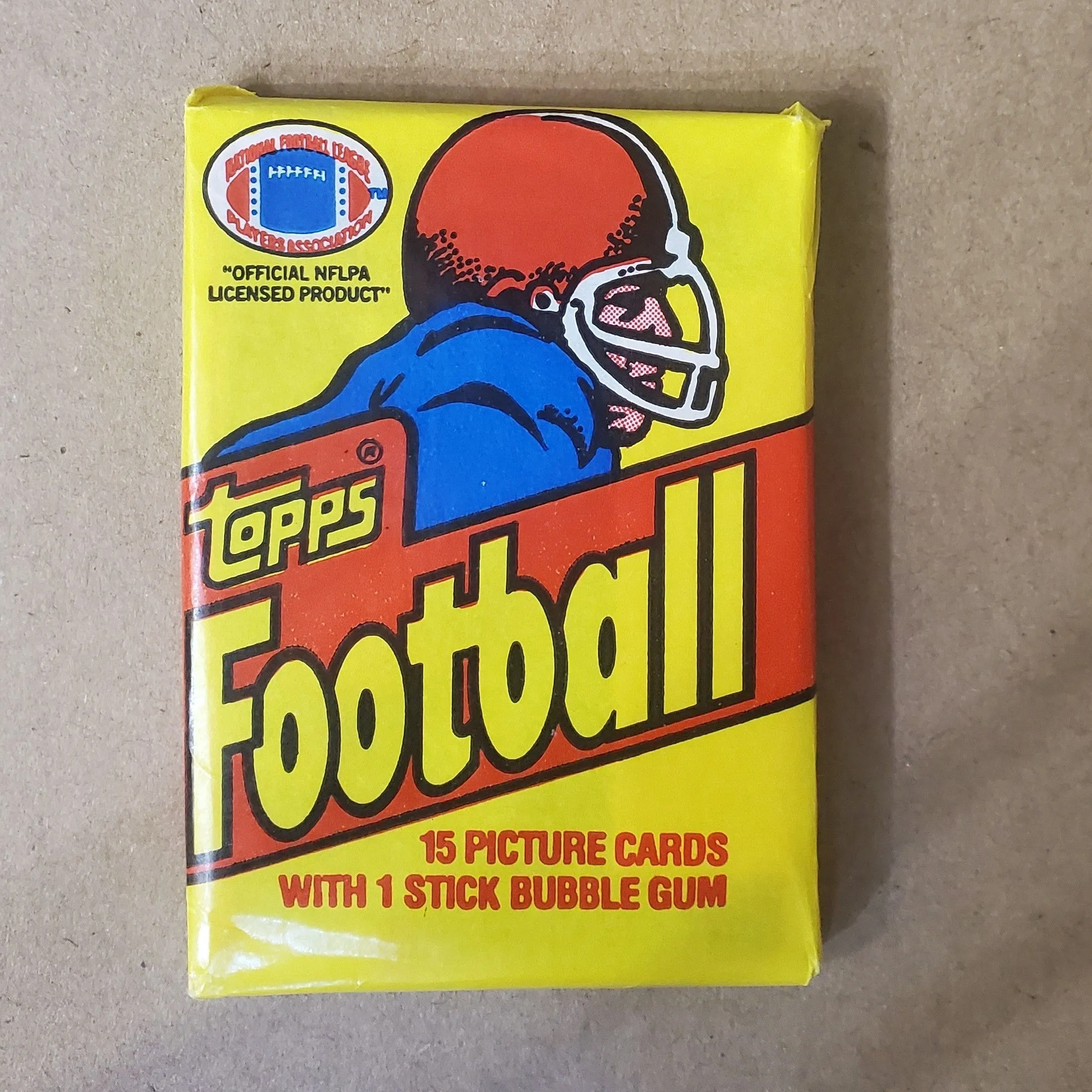 Product image for 1981 Topps Football Wax Pack 