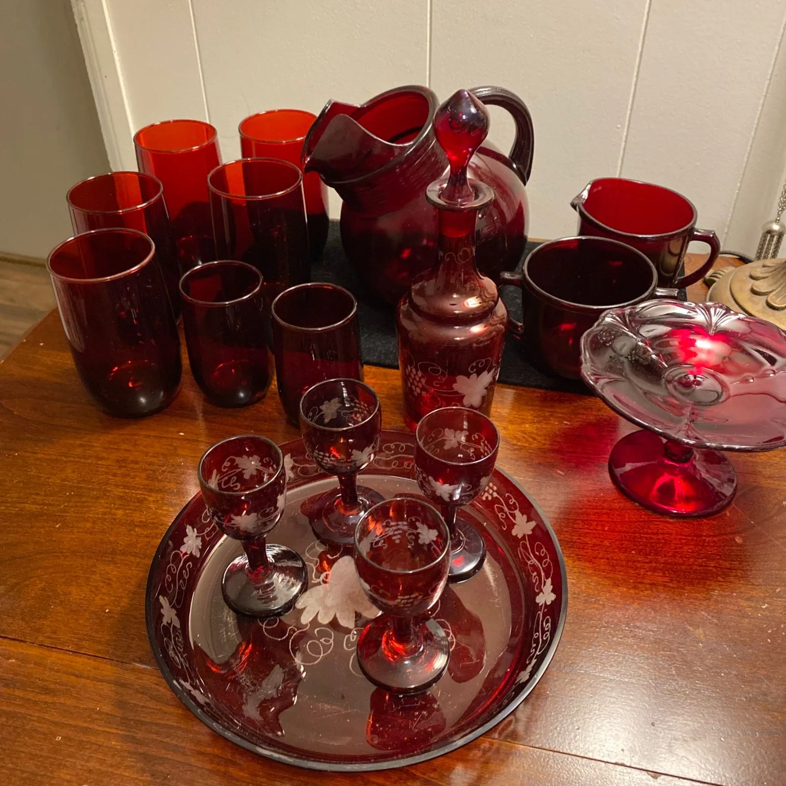Product image for Ruby red glass