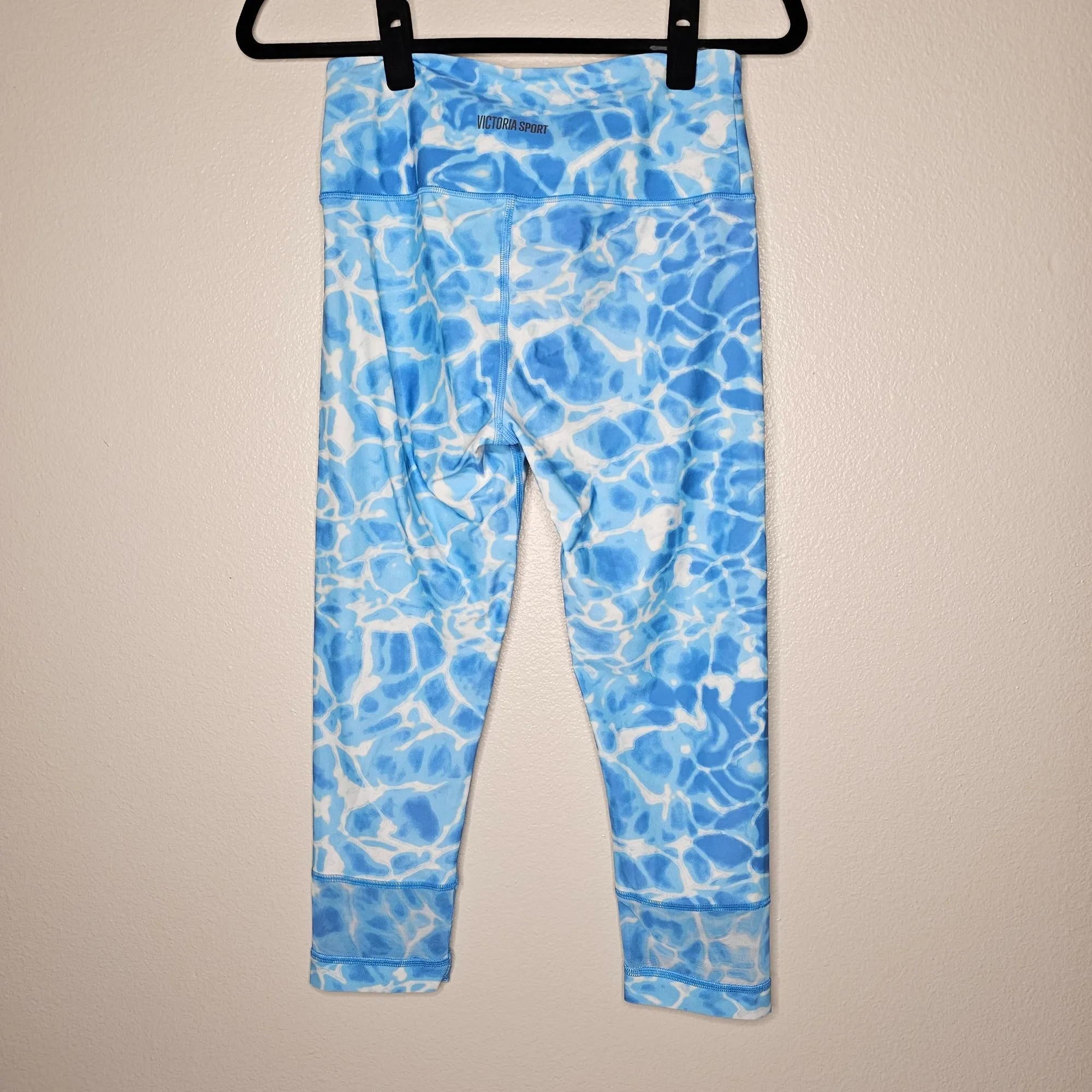 Listing Image Blurred Background