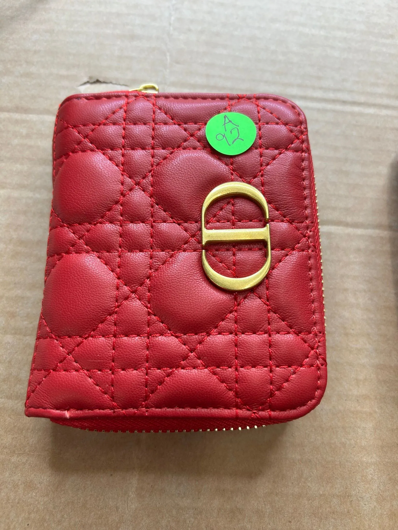 d4777bc1-e93d-4df4-bc0f-3f2134203700