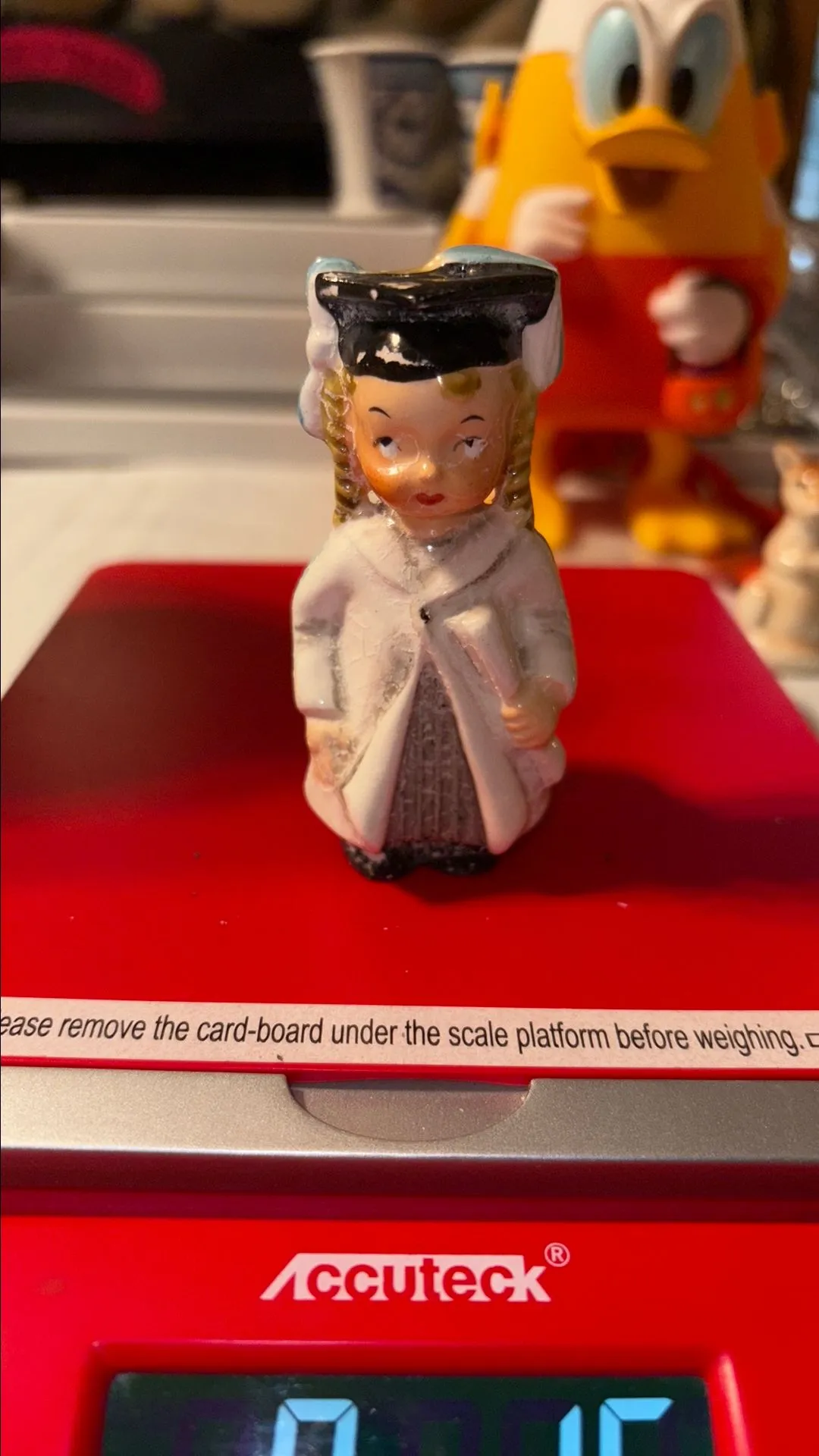 Listing Image Blurred Background