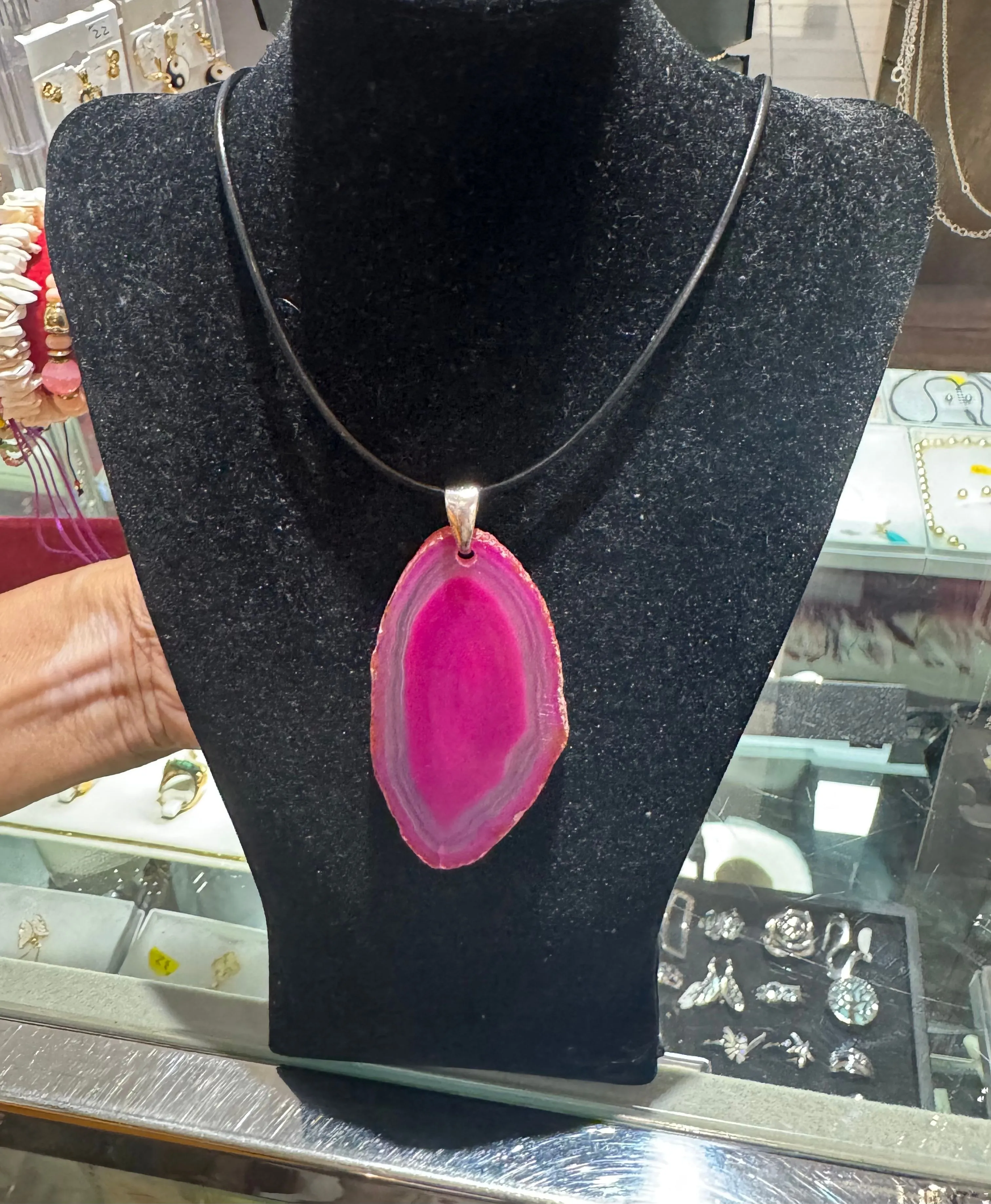 Product image for Pink Agate Pendant Necklace