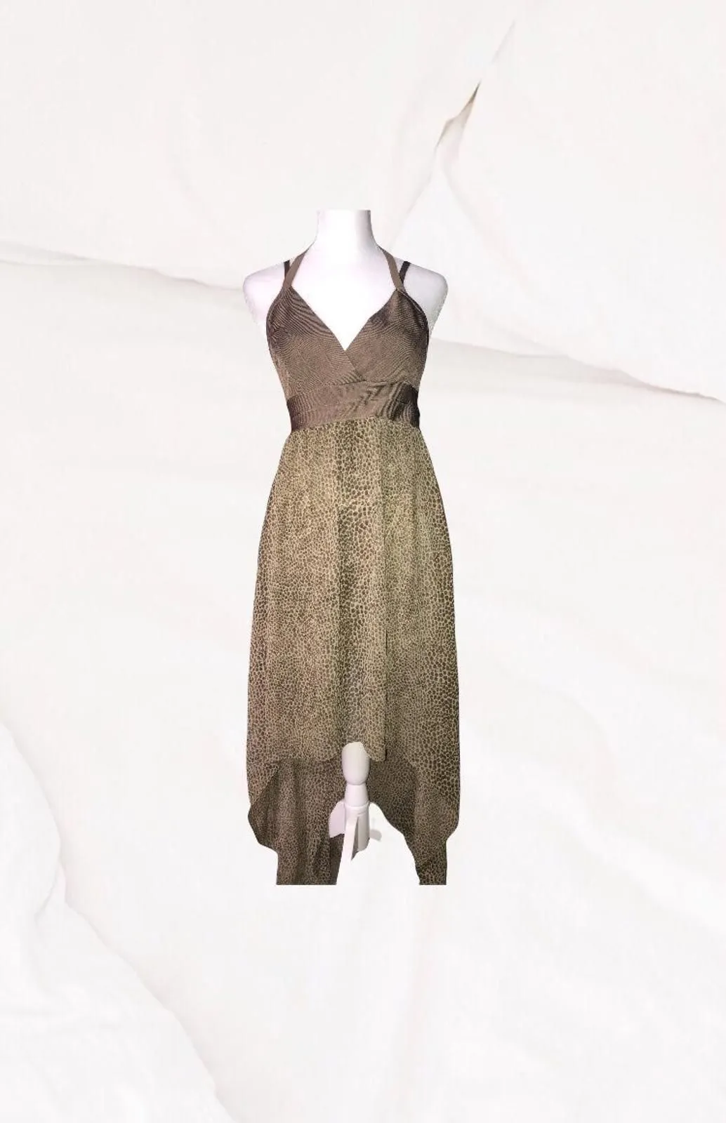 Product image for GUESS High-Low Maxi Dress - Size M