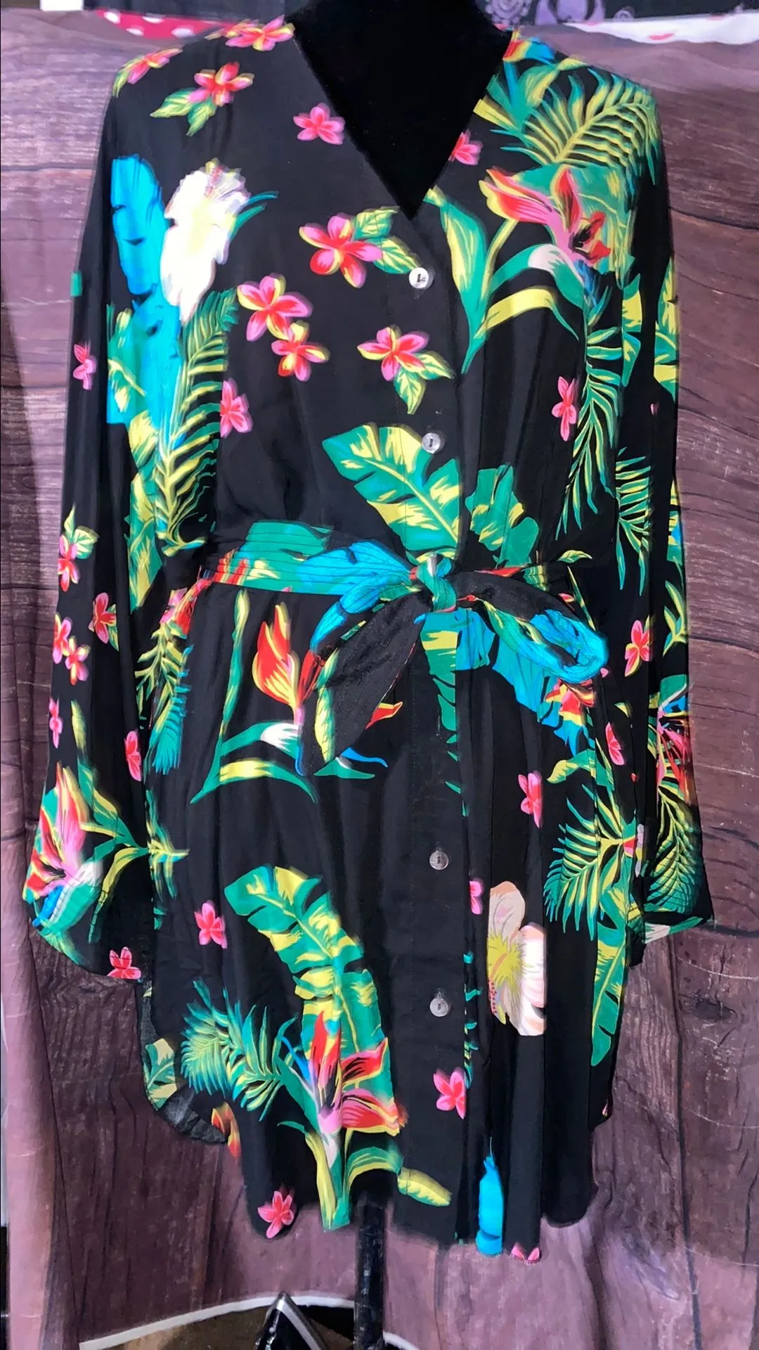 Listing Image Blurred Background