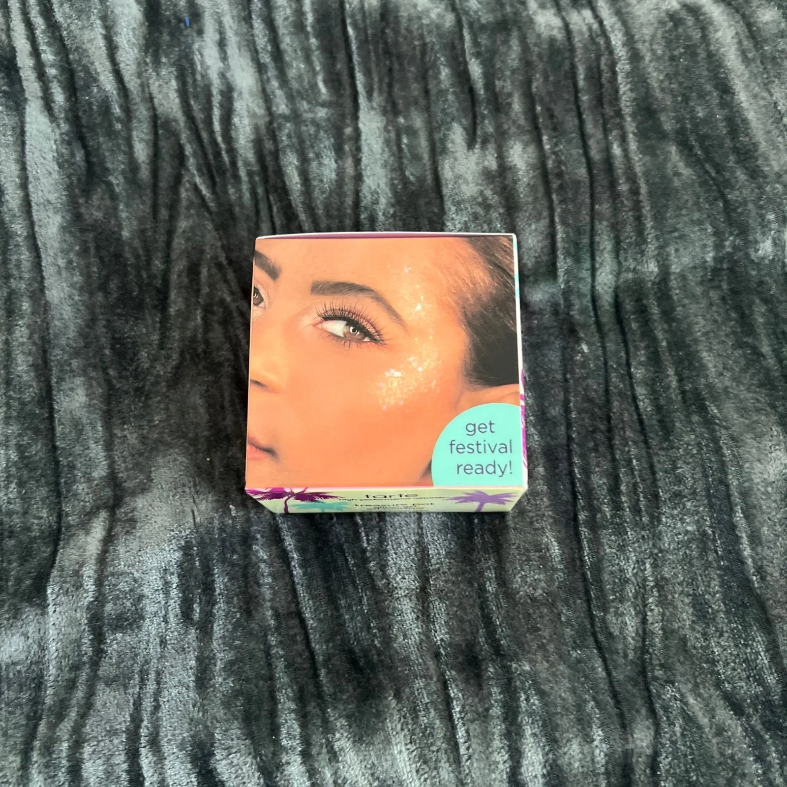 Product image for Tarte Treasure Pot Glitter Gel Festival Ready Shimmer Highlighter