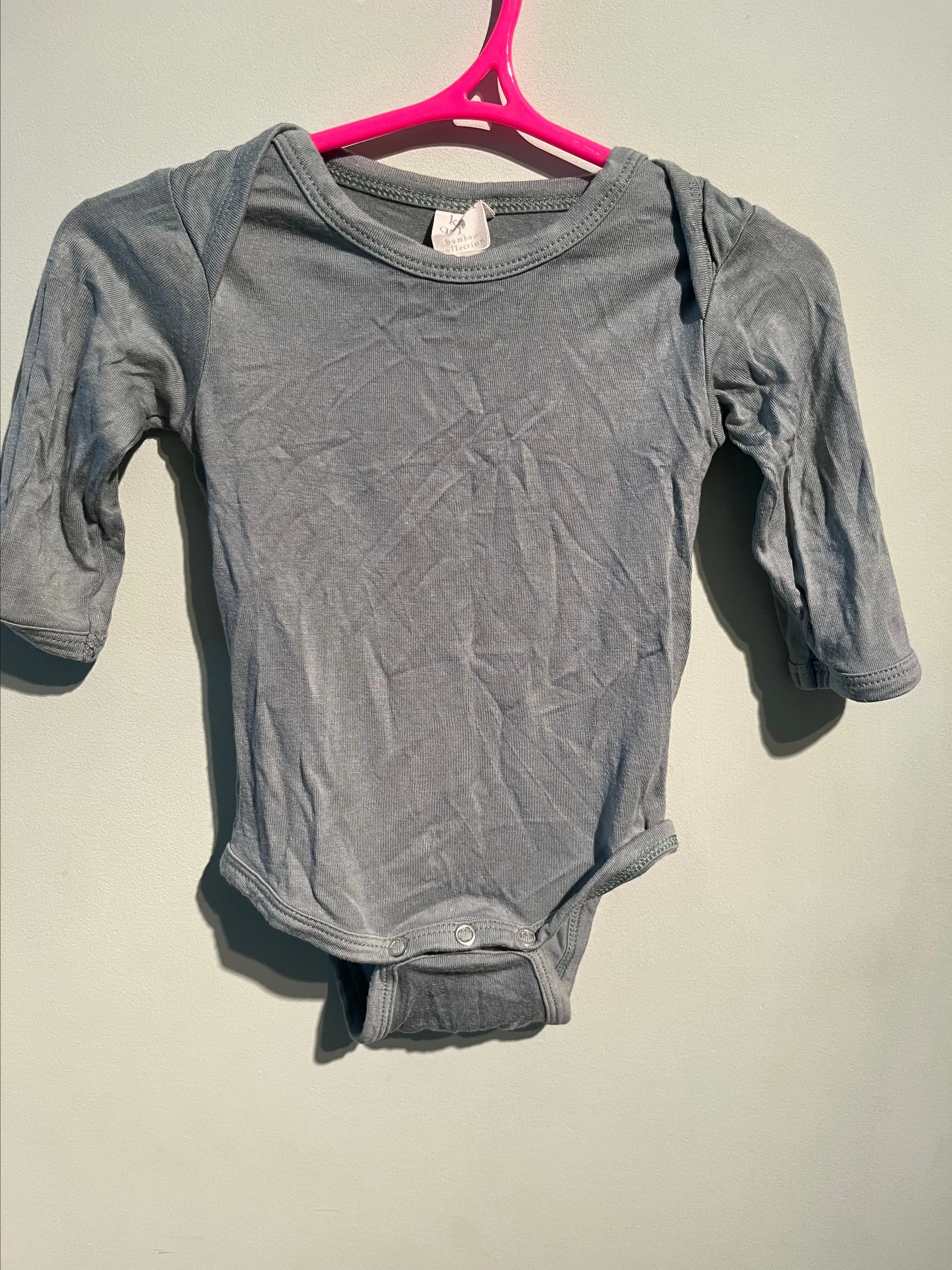 Product image for Kate Quinn bamboo onesie 0-3