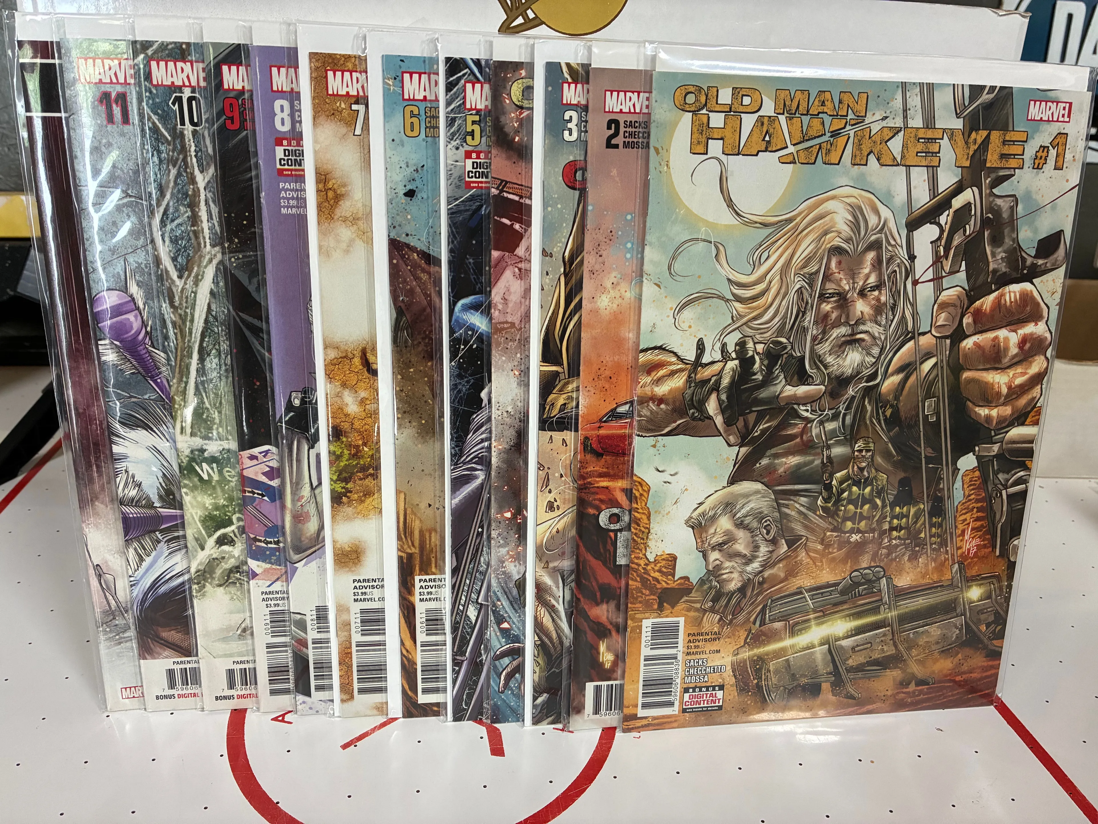 Product image for Old Man Hawkeye 1-12 set