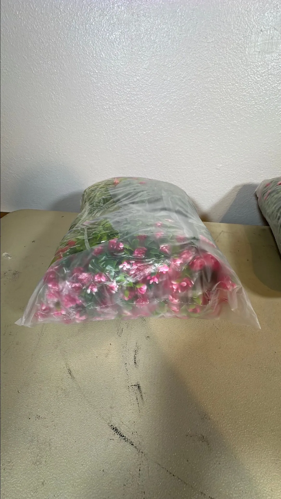 Product image for Lot of 36 bunches of plastic flowers. Great for outside and Memorial Day!!  2 pink. 1 purple. Pick 1